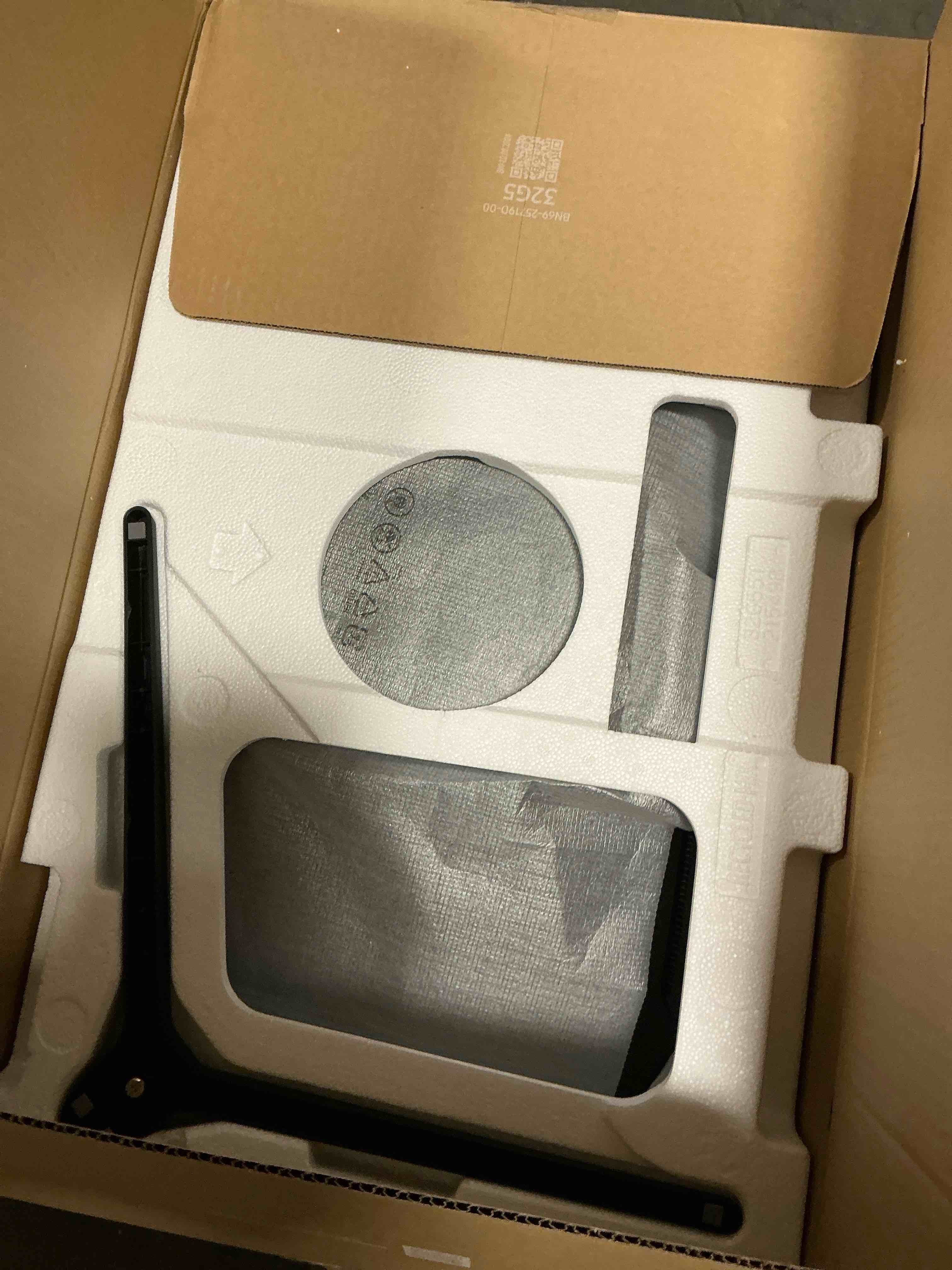 https://s3.amazonaws.com/lotting-images-prod/bidfta/TEA0410801_1734272484161.jpeg