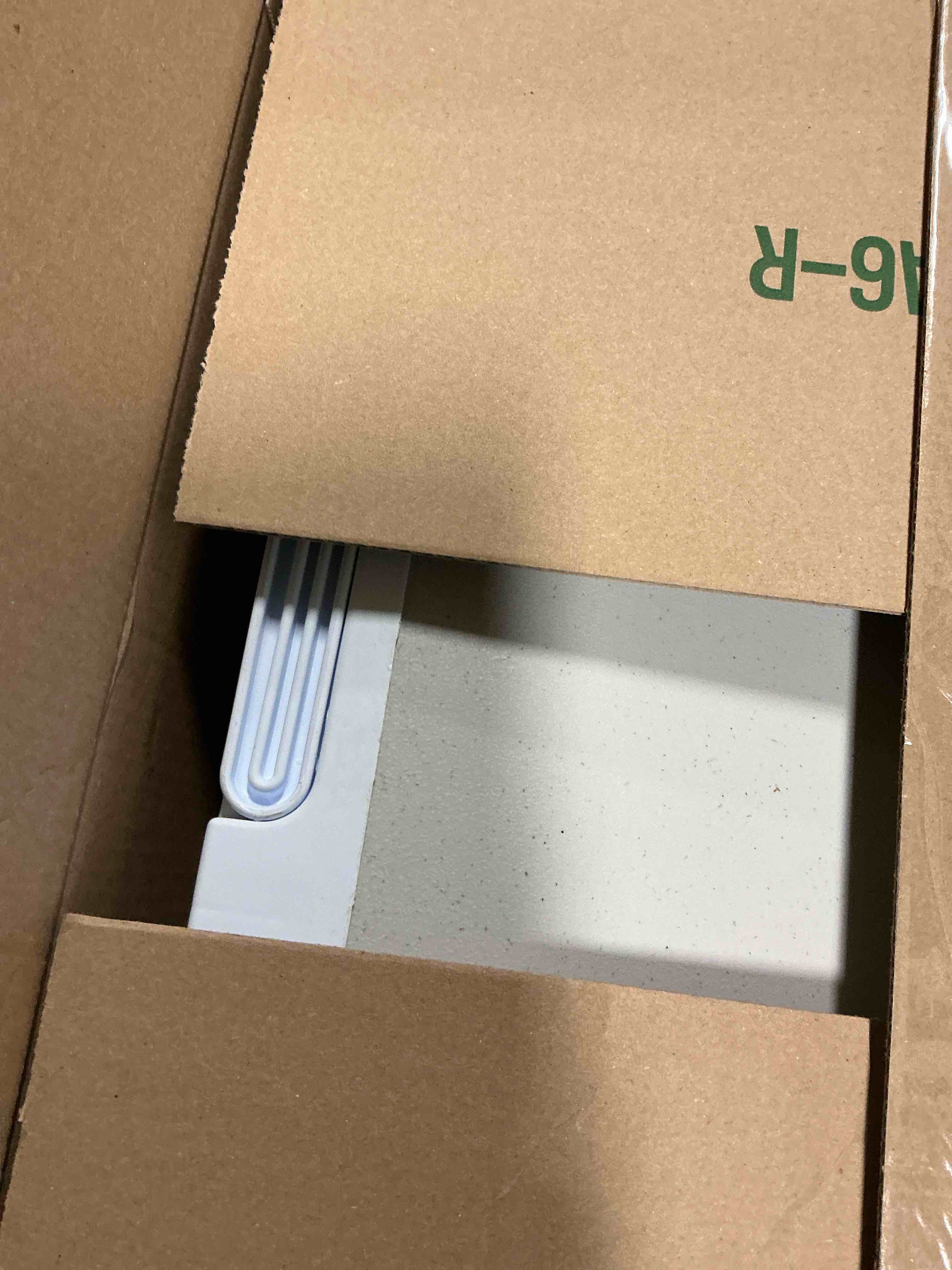 https://s3.amazonaws.com/lotting-images-prod/bidfta/TEA0410826_1734271670610.jpeg