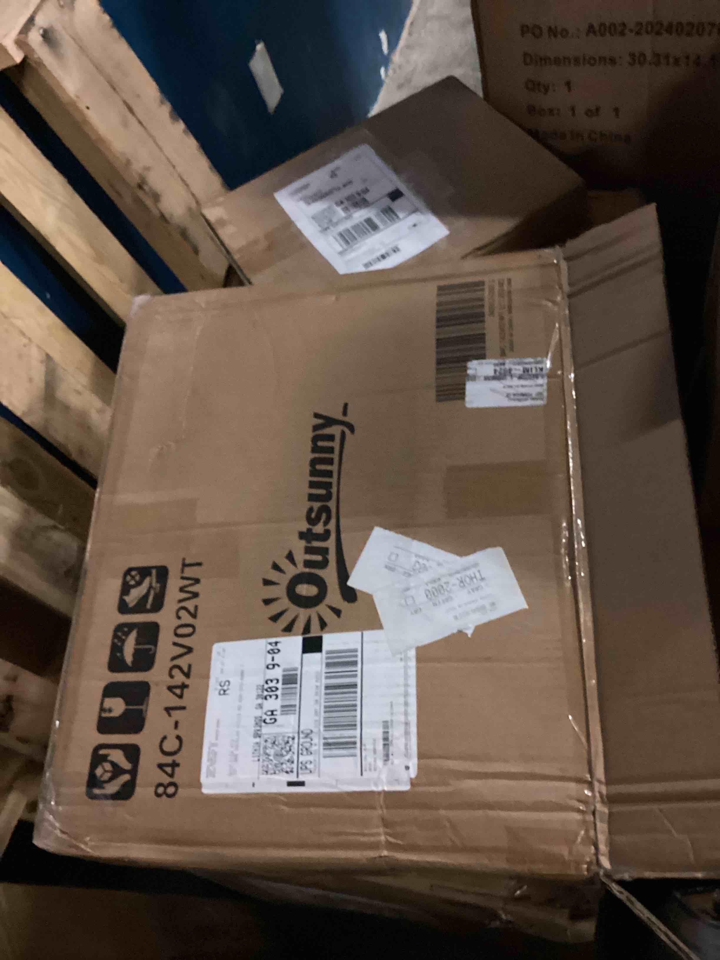 https://s3.amazonaws.com/lotting-images-prod/bidfta/TEA0411320_1733782619716.jpeg