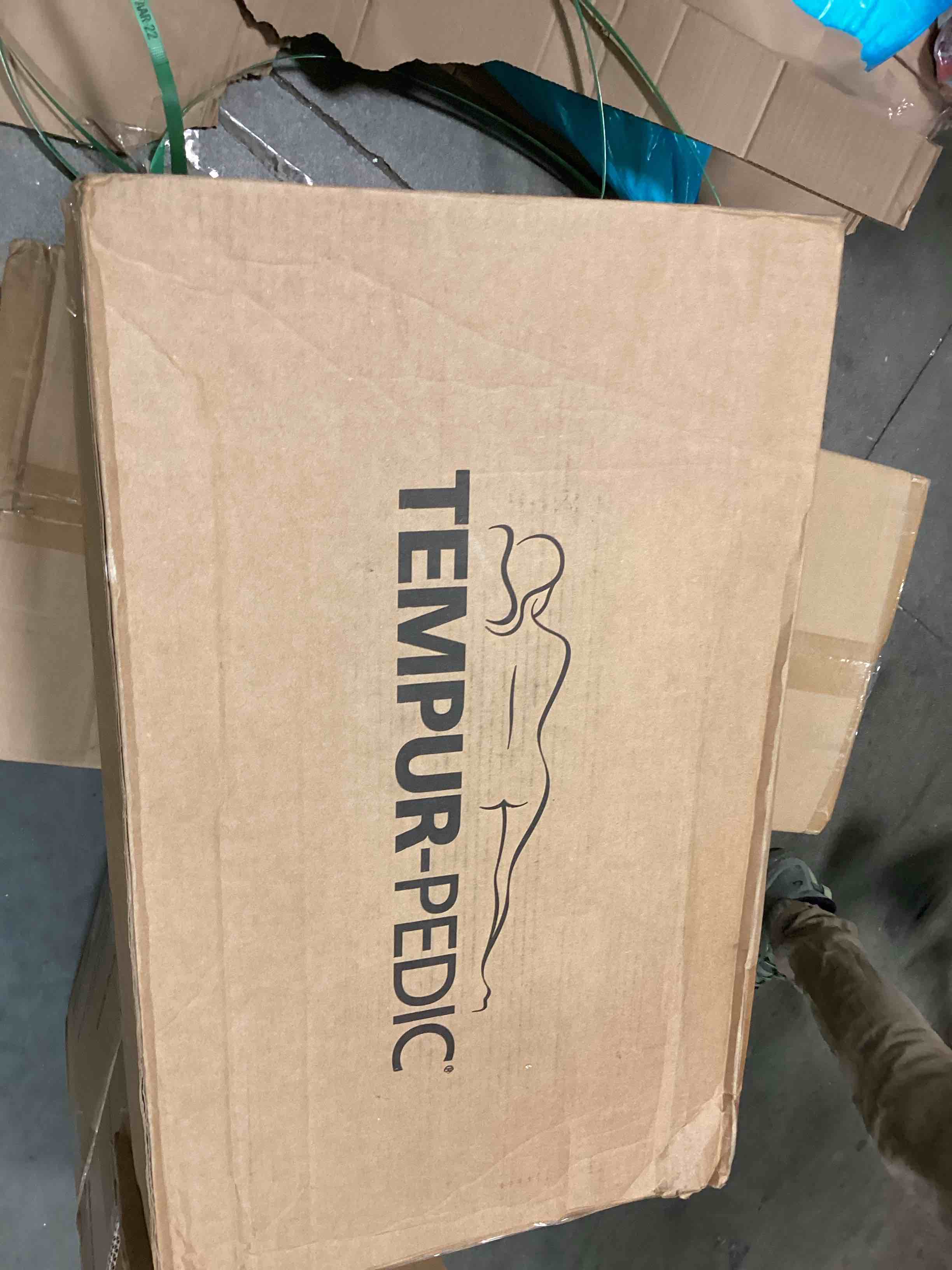https://s3.amazonaws.com/lotting-images-prod/bidfta/TEA0411410_1733778296163.jpeg