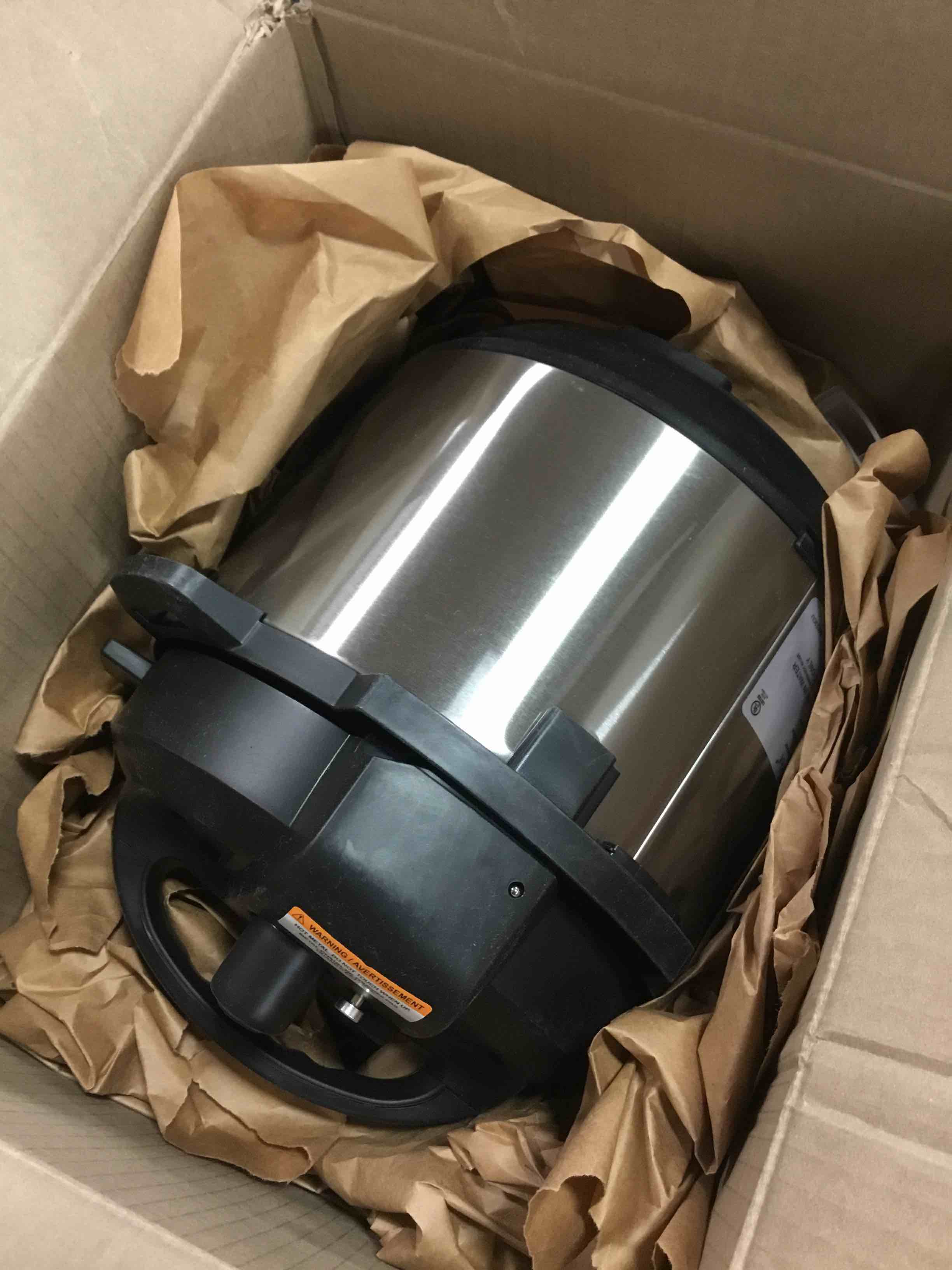 https://s3.amazonaws.com/lotting-images-prod/bidfta/TEA0411809_1732302945544.jpeg