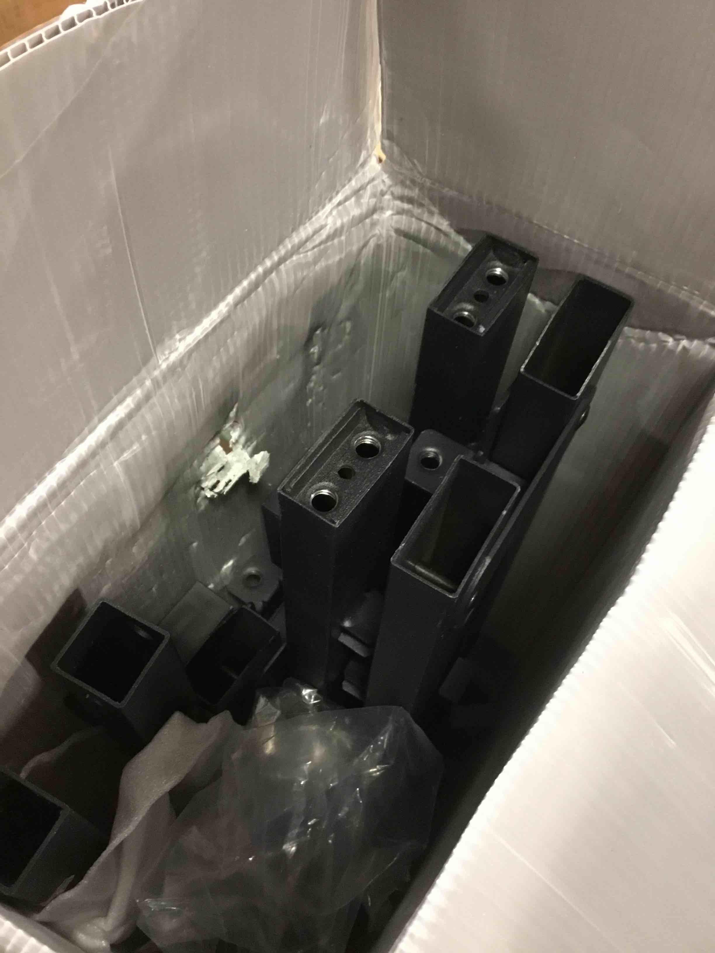https://s3.amazonaws.com/lotting-images-prod/bidfta/TEA0411834_1732300647085.jpeg