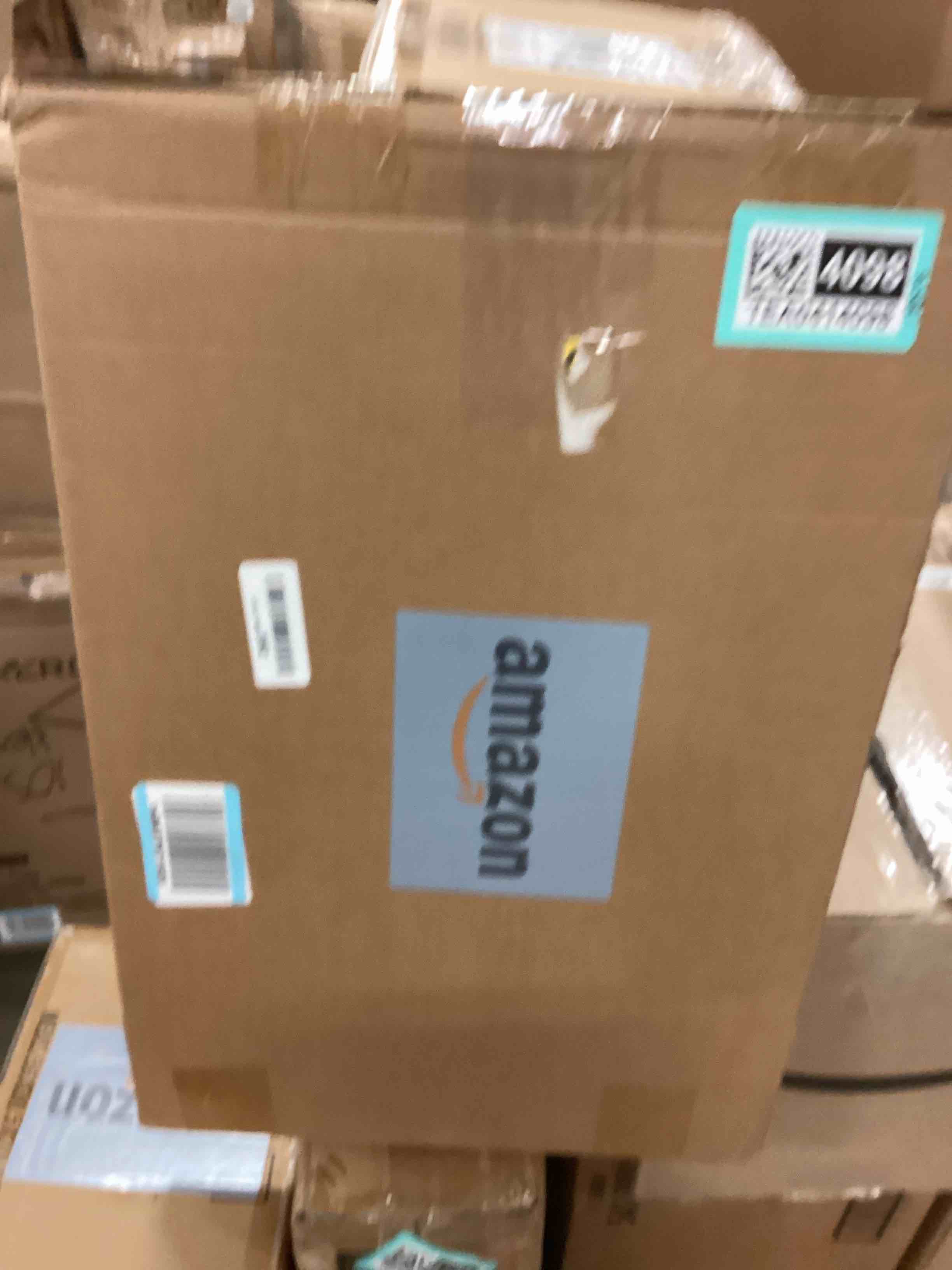 Blue Light Screen Protector for 24 Inch Monitor, Anti Glare Computer Screen Cover Filter Film with Hanging Bracket, Computer Screen Blue Light Blocker for Eye Protection (21.3? x 13.4?, depth 0.63")