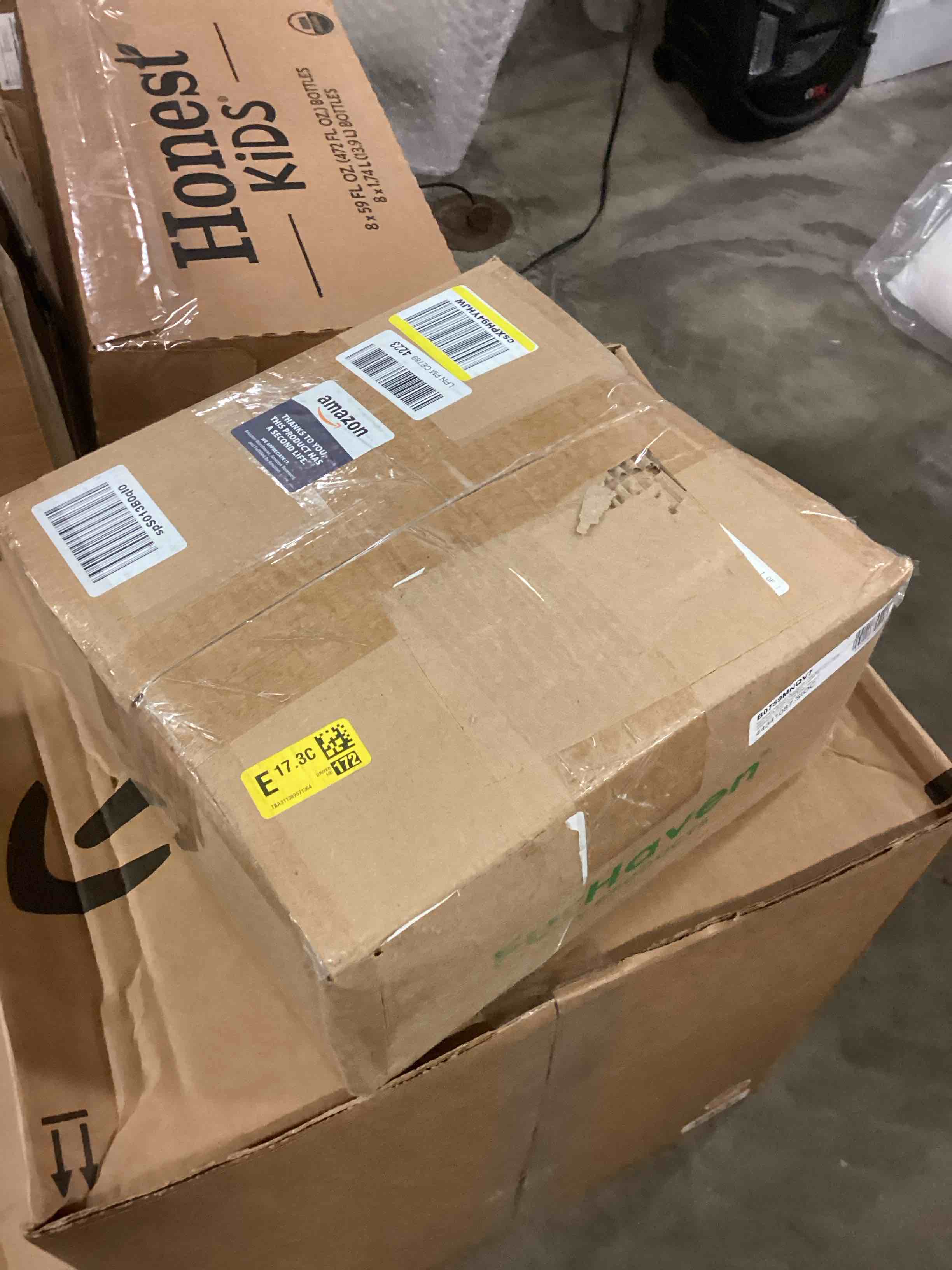 https://s3.amazonaws.com/lotting-images-prod/bidfta/TEA0414244_1731949697090.jpeg