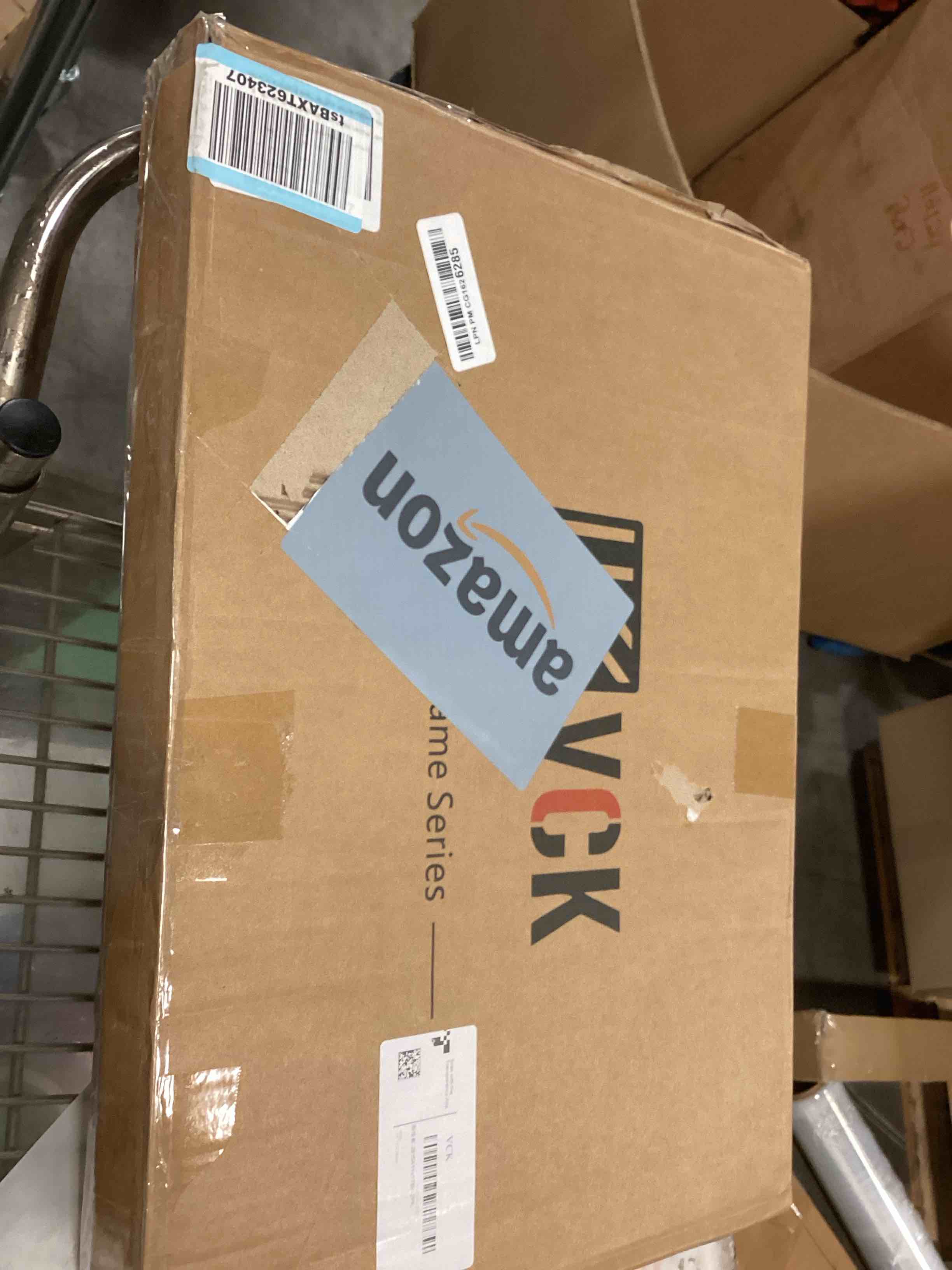 https://s3.amazonaws.com/lotting-images-prod/bidfta/TEA0414328_1731707663921.jpeg