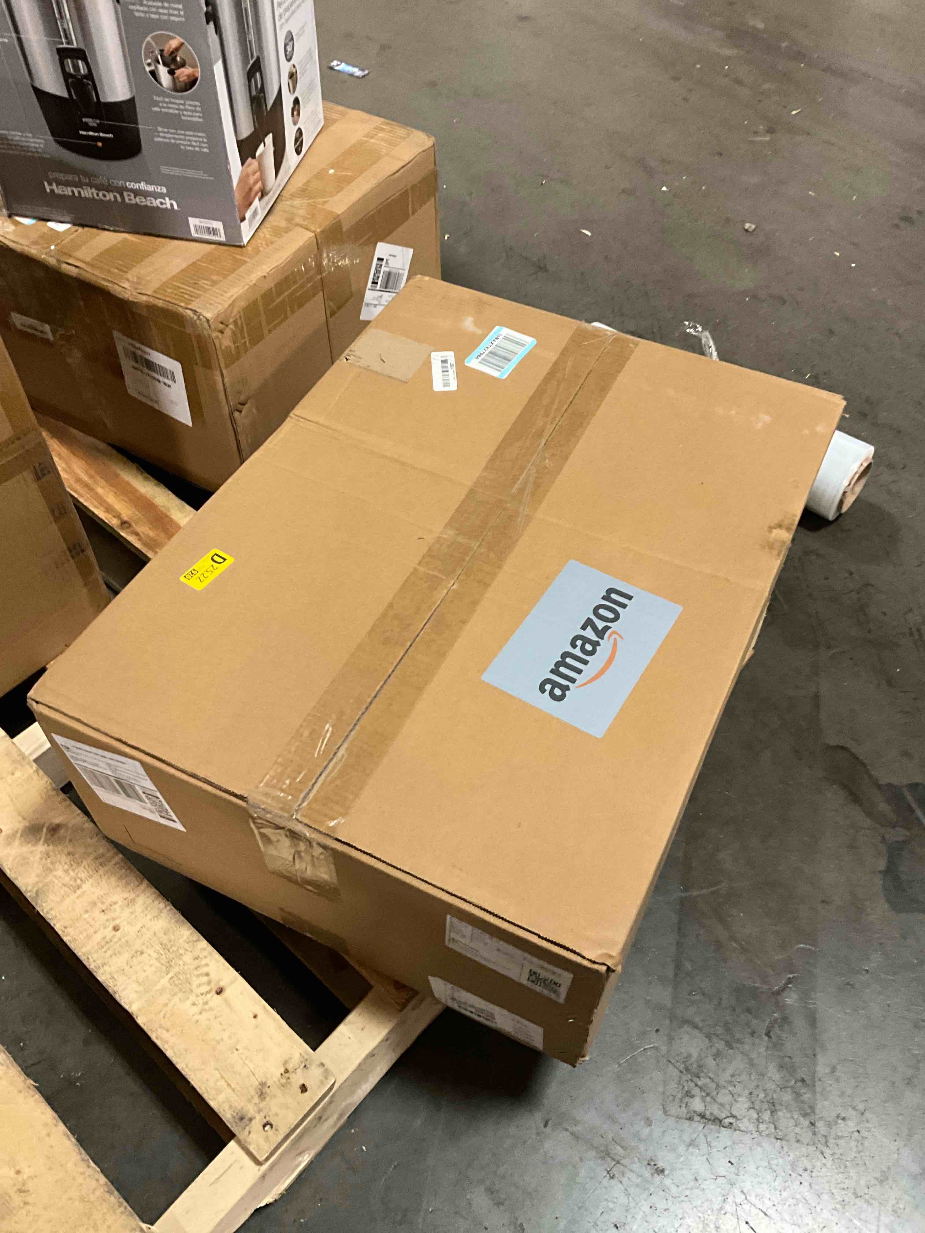https://s3.amazonaws.com/lotting-images-prod/bidfta/TEA0417239_1733416870088.jpeg