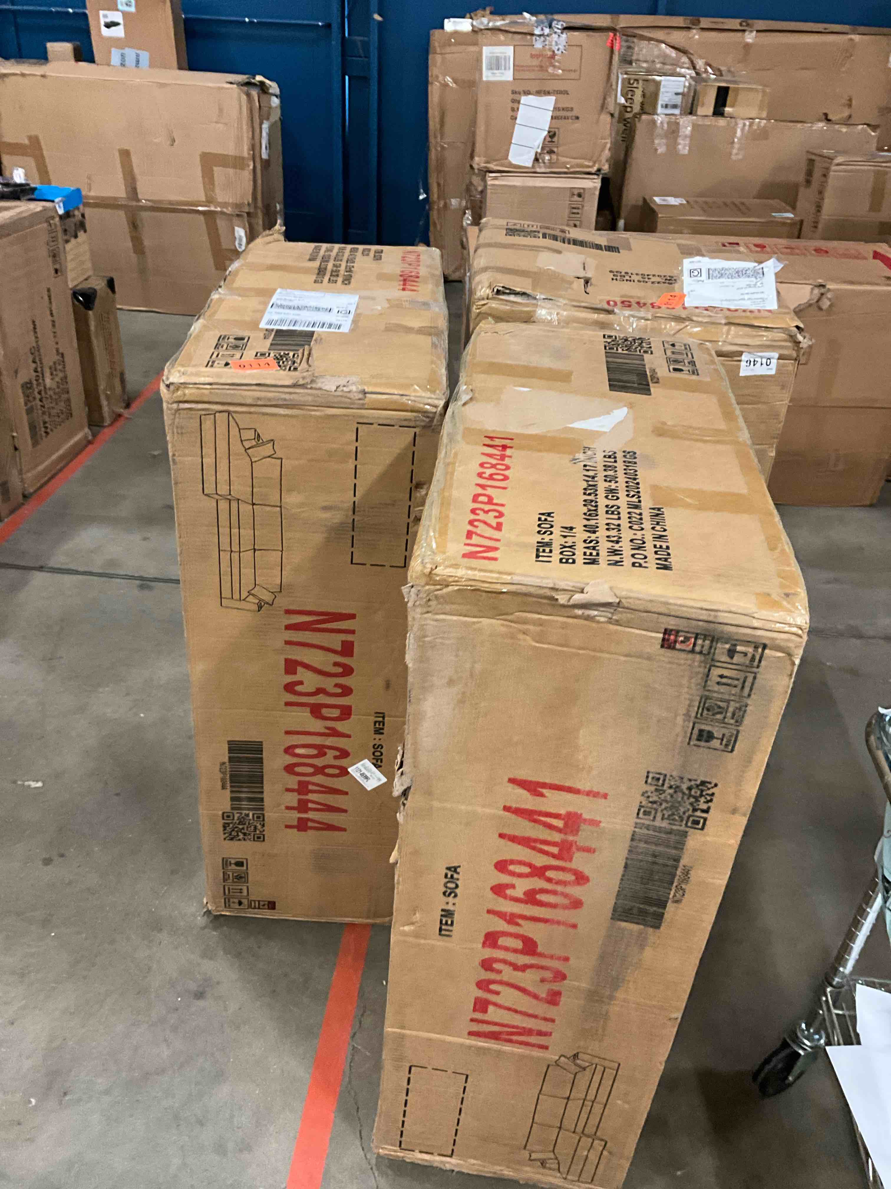 https://s3.amazonaws.com/lotting-images-prod/bidfta/TEA0417332_1733245960366.jpeg