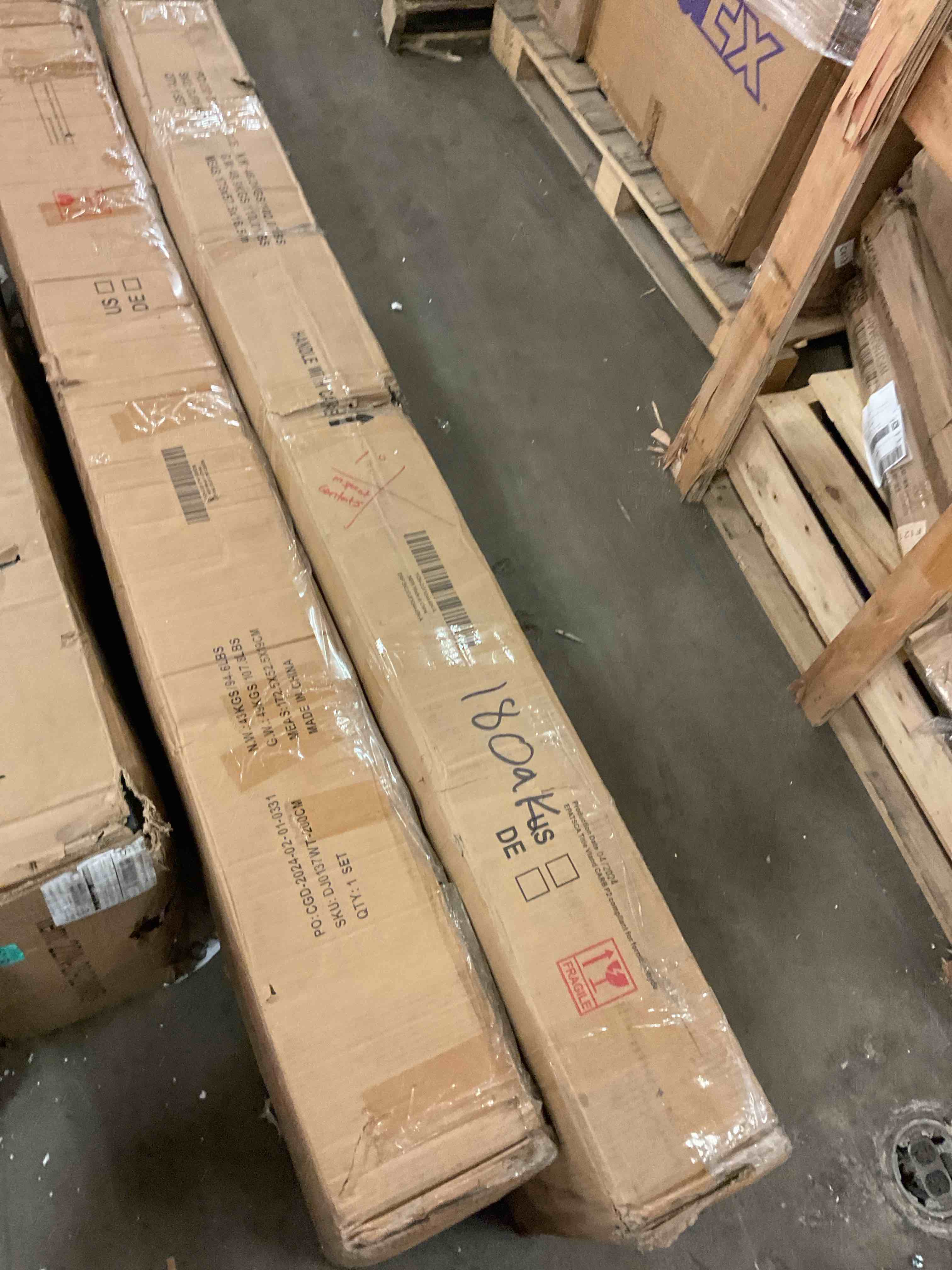 https://s3.amazonaws.com/lotting-images-prod/bidfta/TEA0418593_1733247050106.jpeg