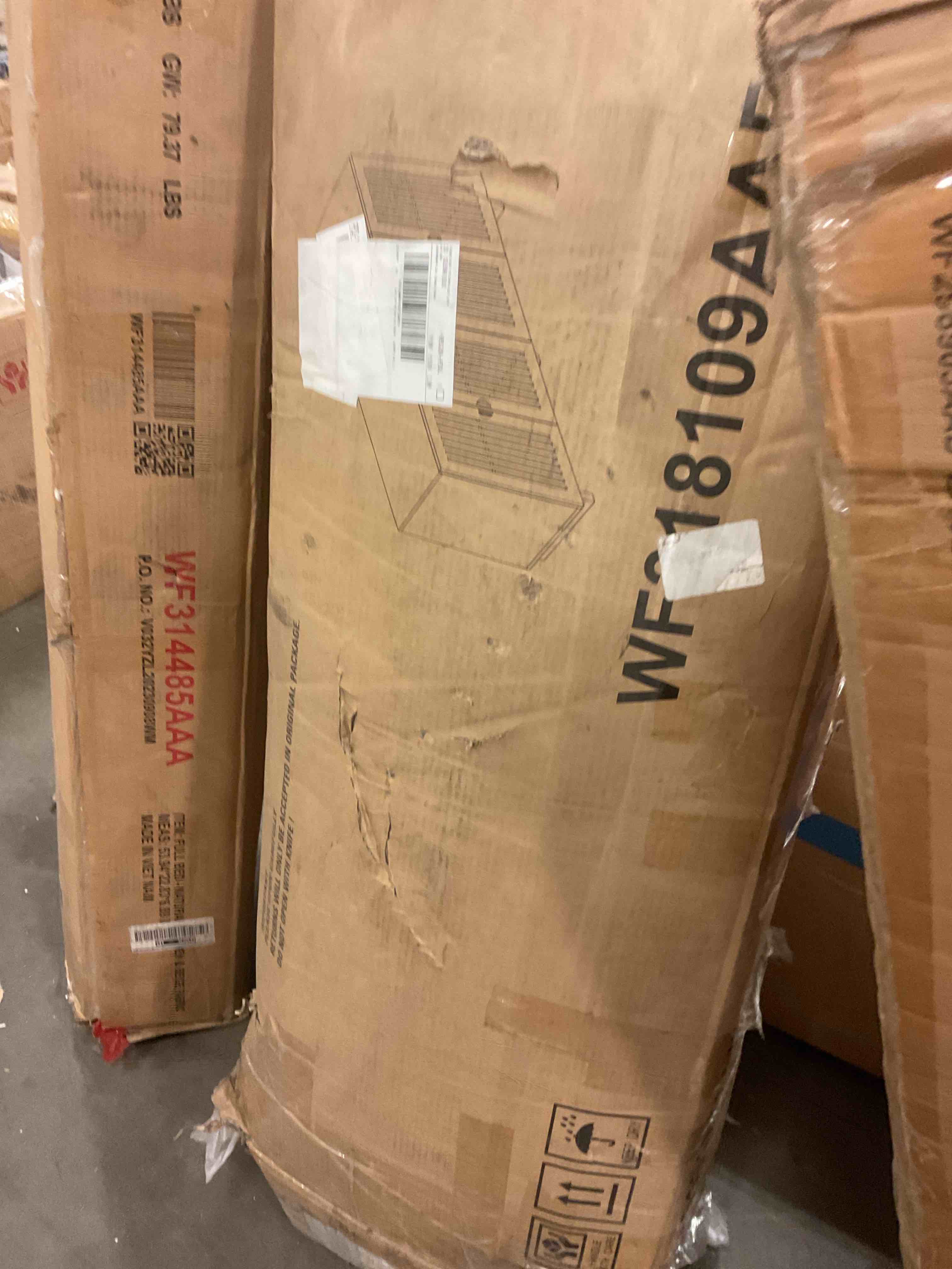 https://s3.amazonaws.com/lotting-images-prod/bidfta/TEA0418615_1733255175300.jpeg