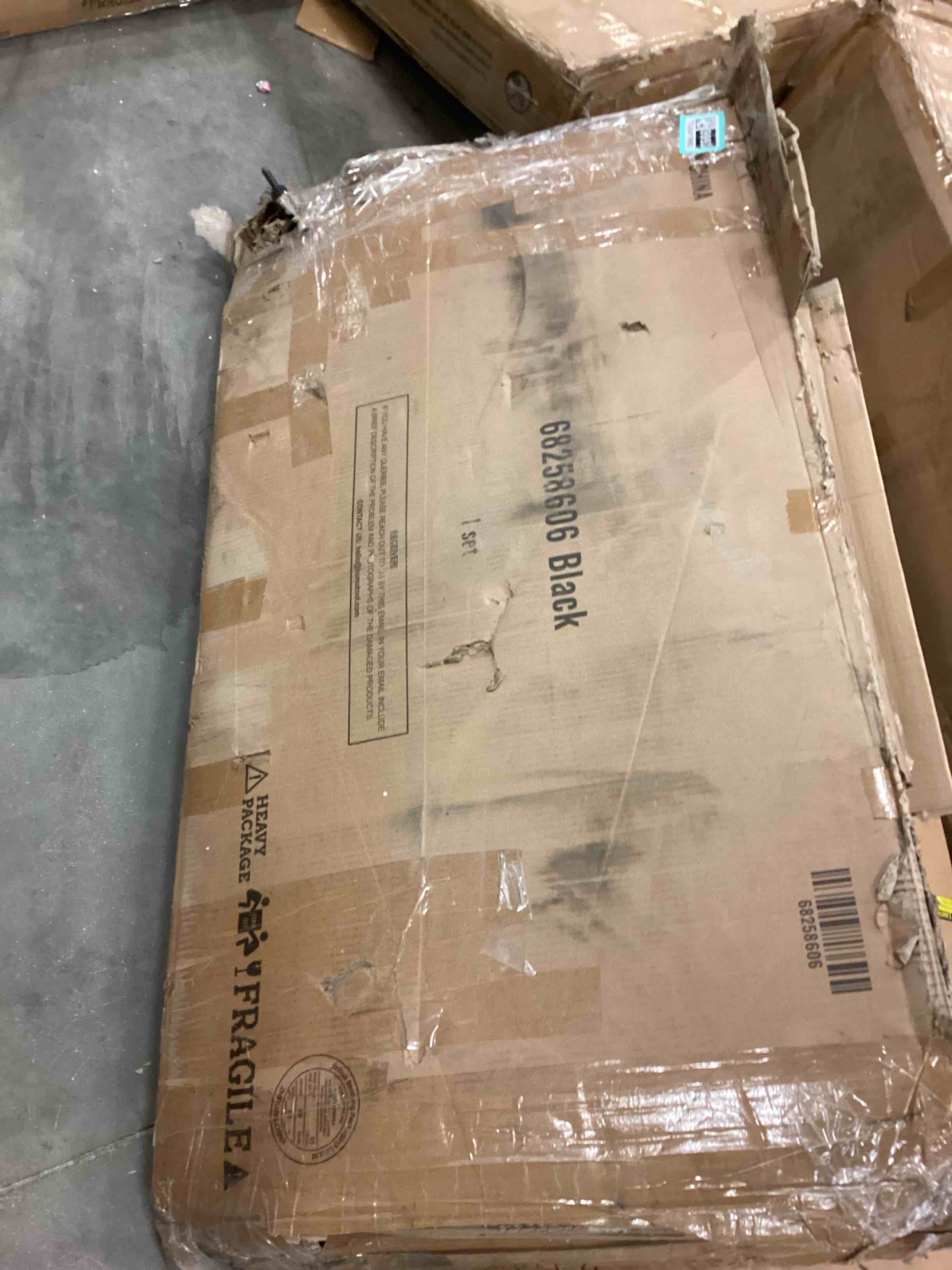 https://s3.amazonaws.com/lotting-images-prod/bidfta/TEA0419993_1728501561121.jpeg