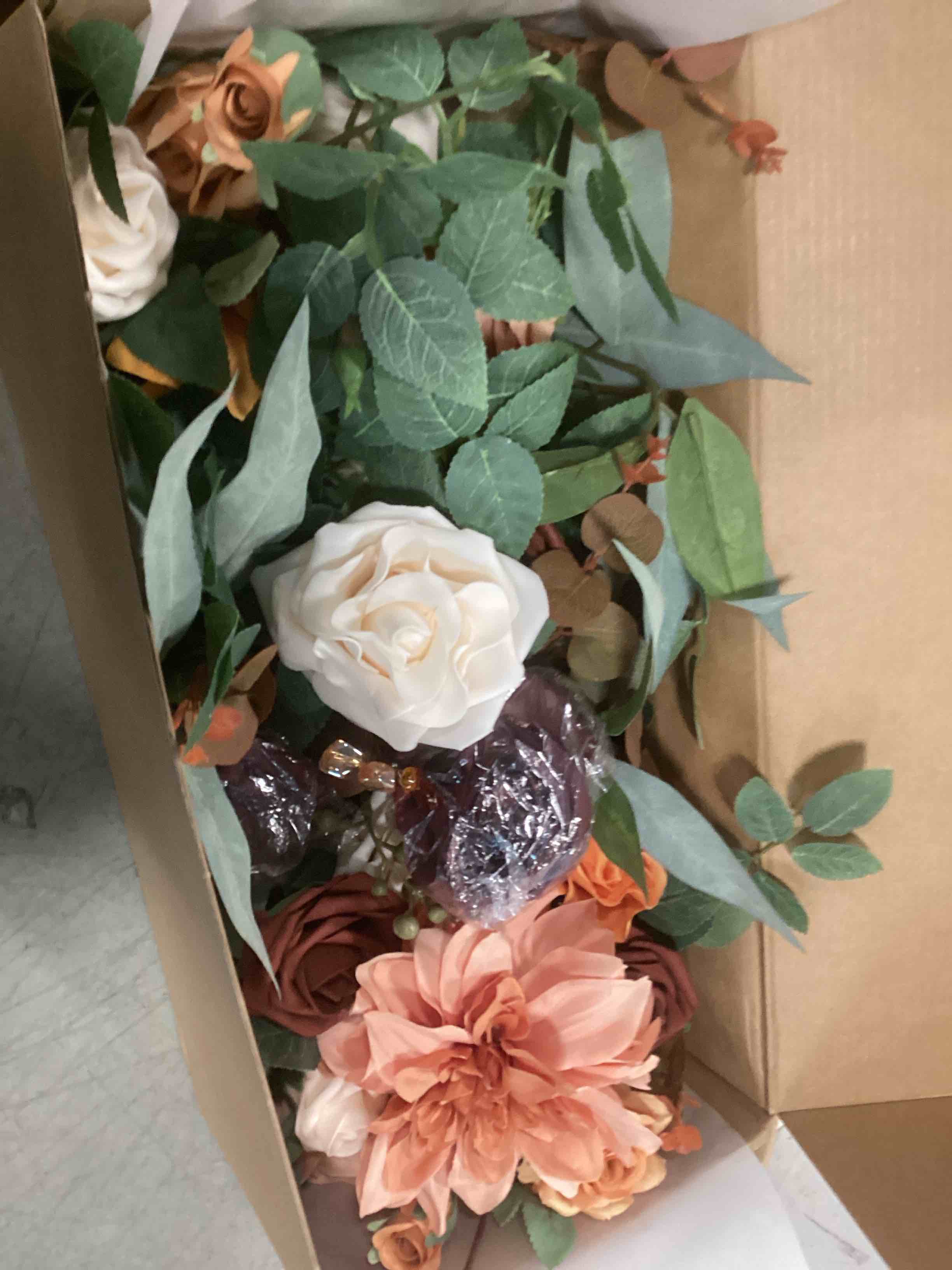 https://s3.amazonaws.com/lotting-images-prod/bidfta/TEA0420880_1728308853610.jpeg