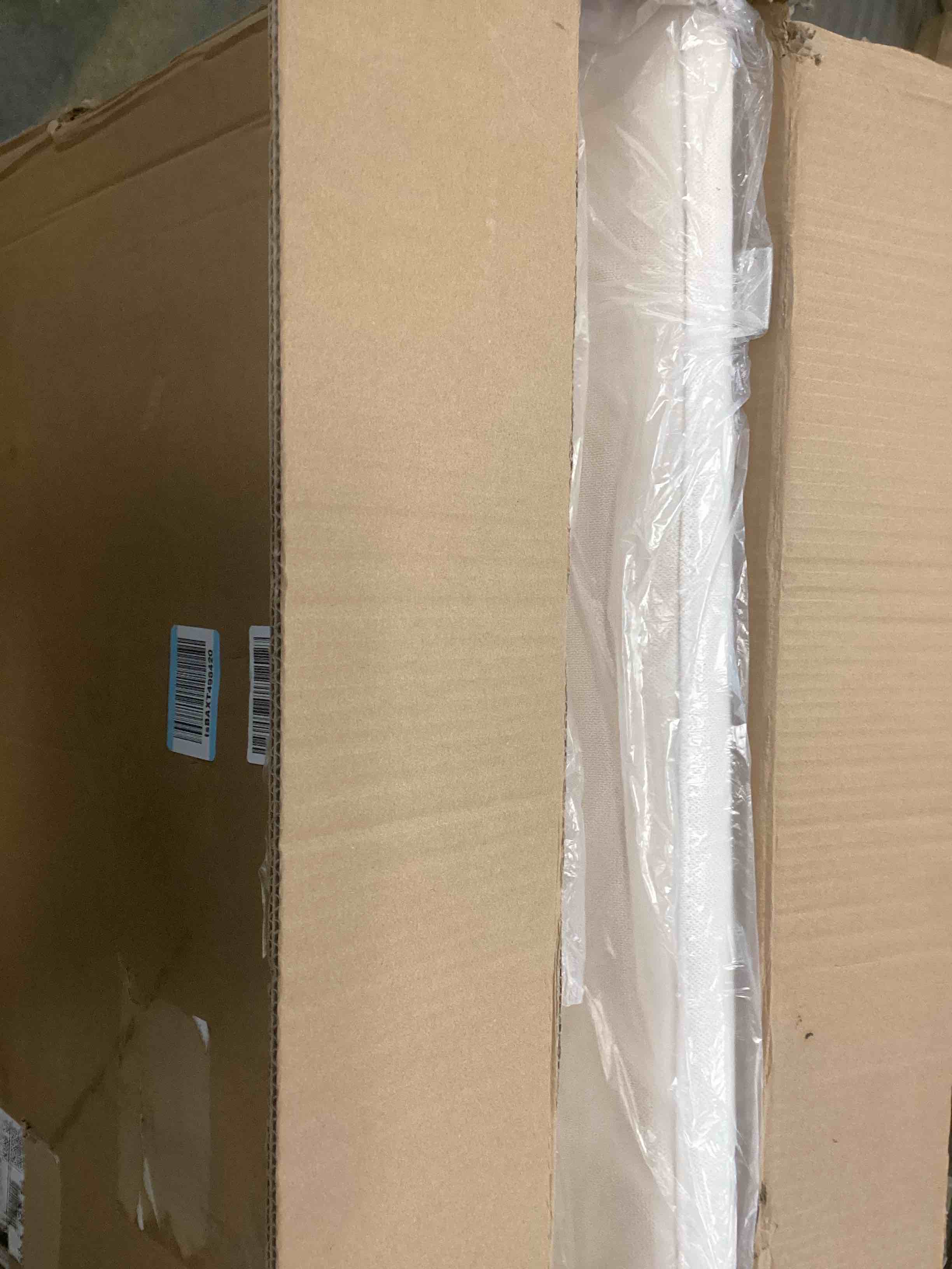 https://s3.amazonaws.com/lotting-images-prod/bidfta/TEA0421045_1728134818269.jpeg