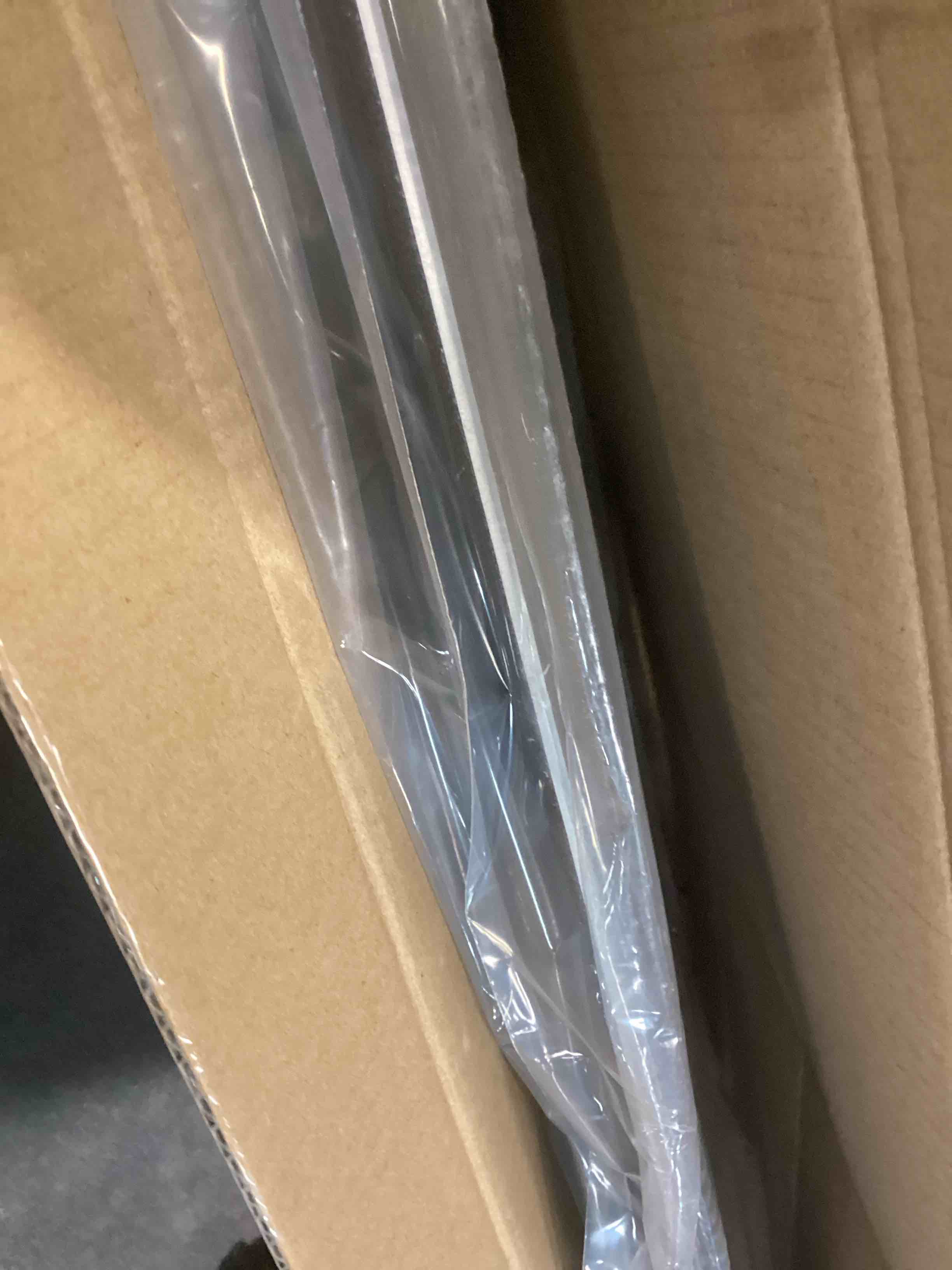 https://s3.amazonaws.com/lotting-images-prod/bidfta/TEA0421555_1727968659614.jpeg