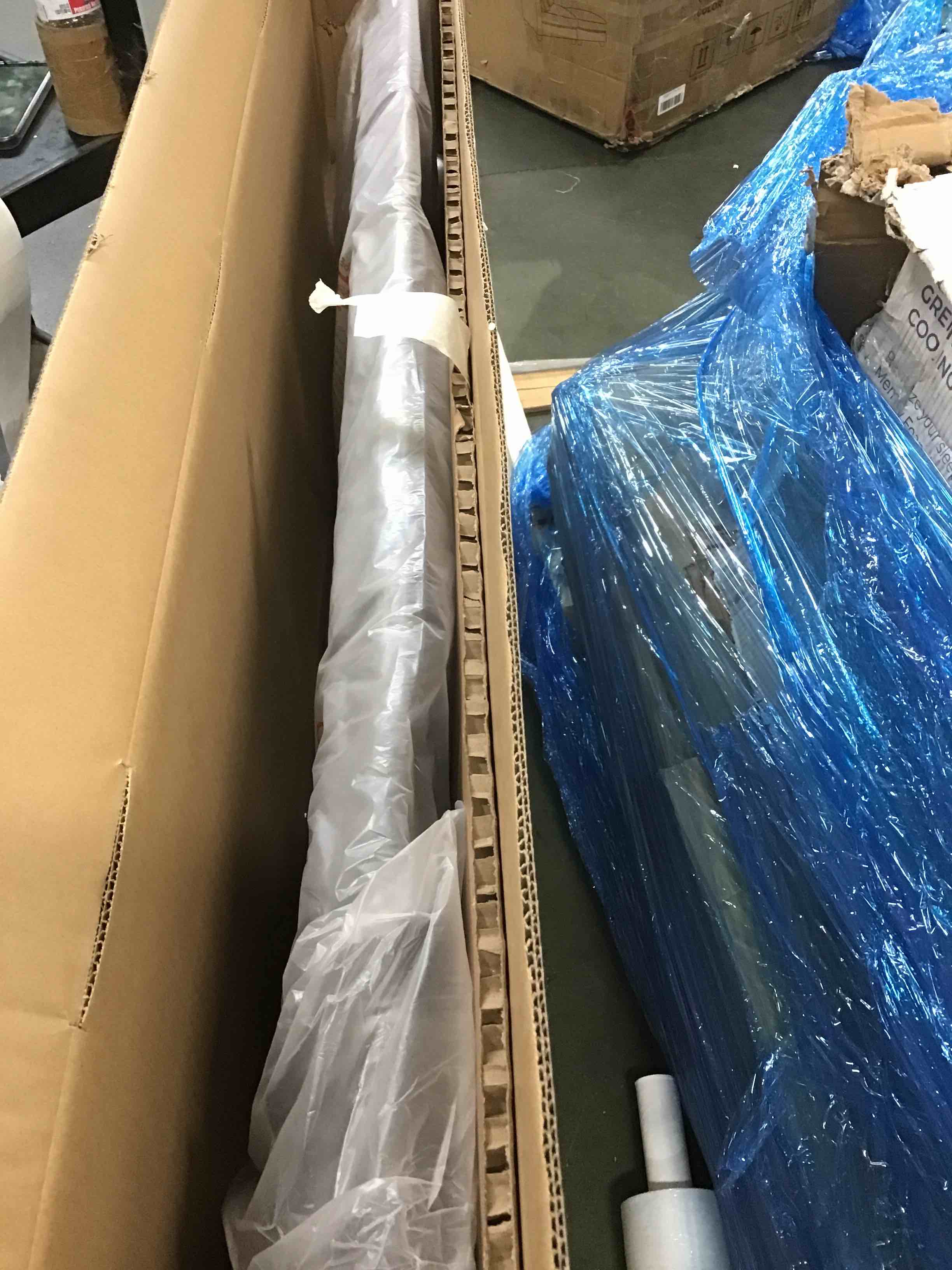 https://s3.amazonaws.com/lotting-images-prod/bidfta/TEA0422100_1729090890510.jpeg