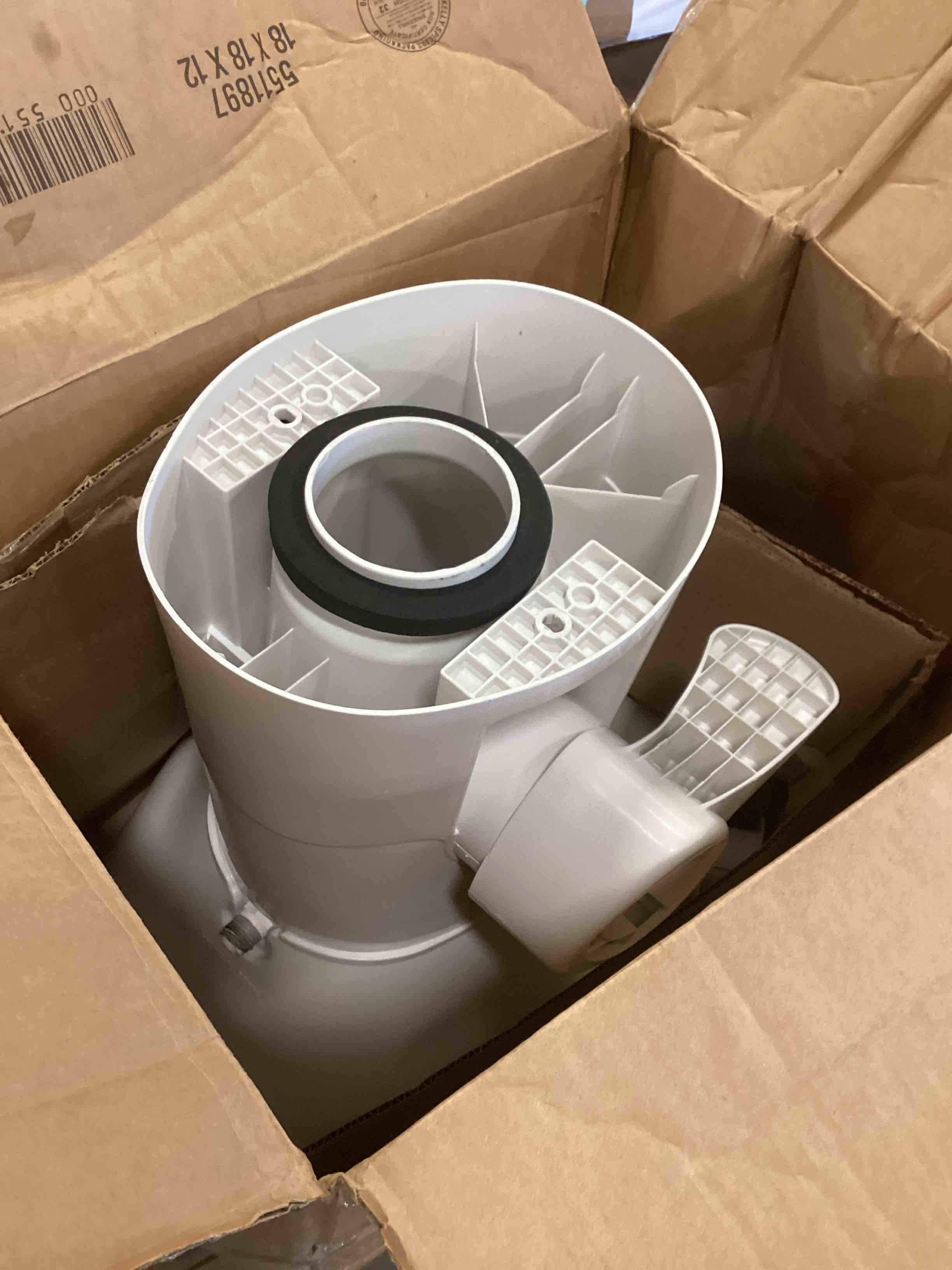 https://s3.amazonaws.com/lotting-images-prod/bidfta/TEA0422561_1728657072310.jpeg