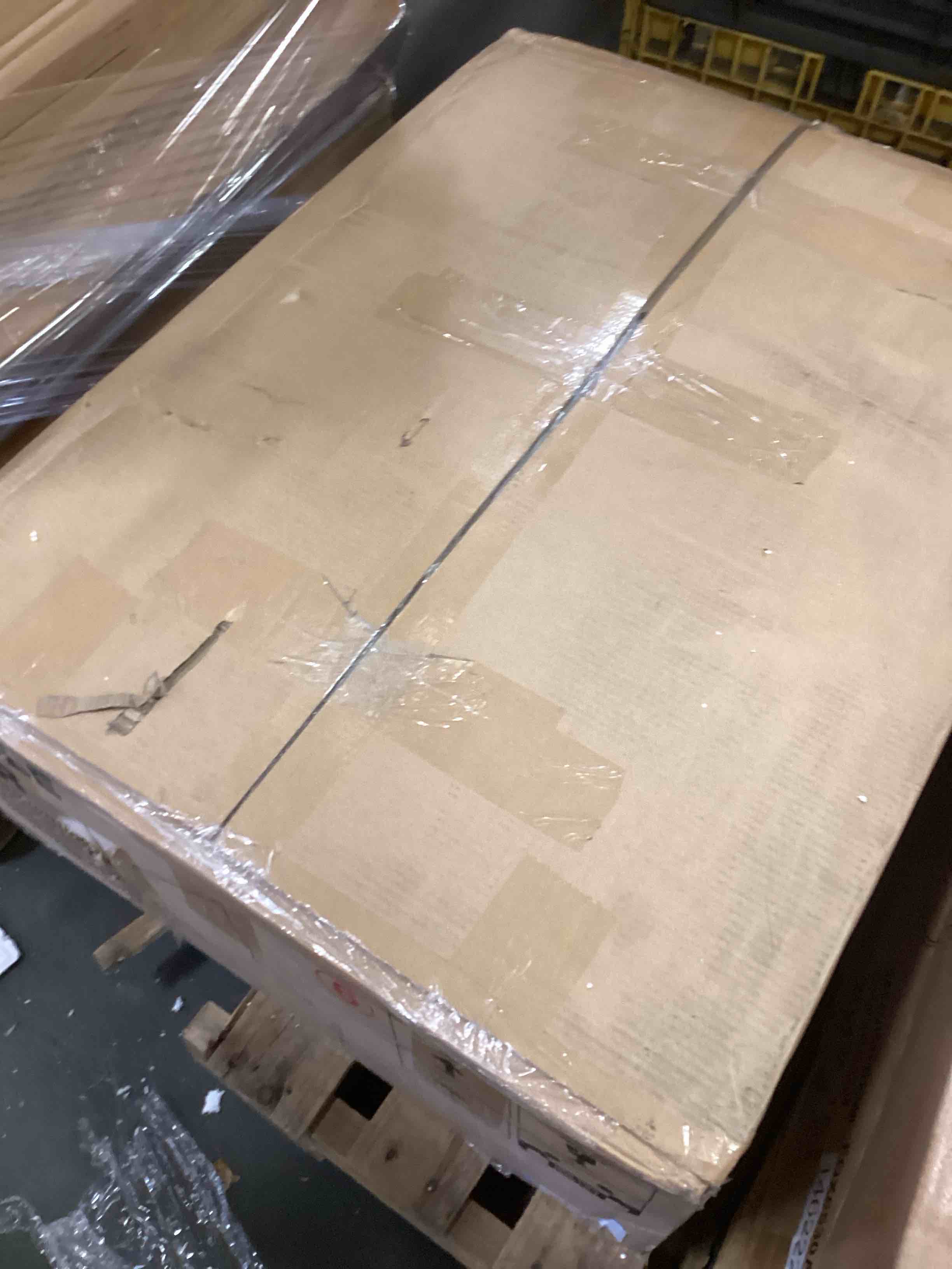 https://s3.amazonaws.com/lotting-images-prod/bidfta/TEA0422564_1728656452806.jpeg