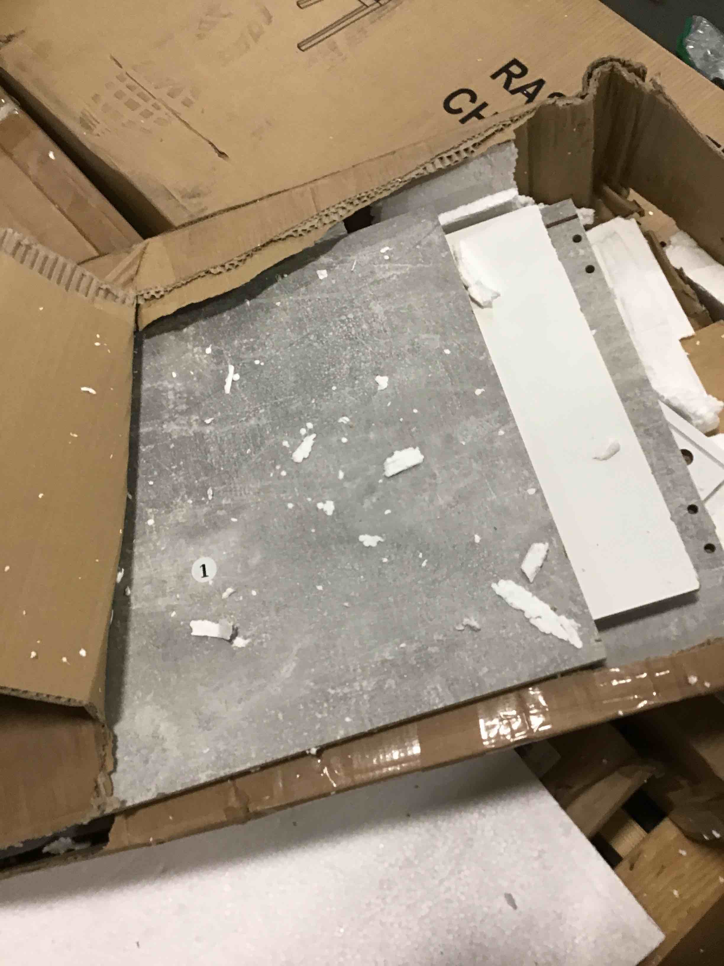 https://s3.amazonaws.com/lotting-images-prod/bidfta/TEA0422770_1728563698335.jpeg