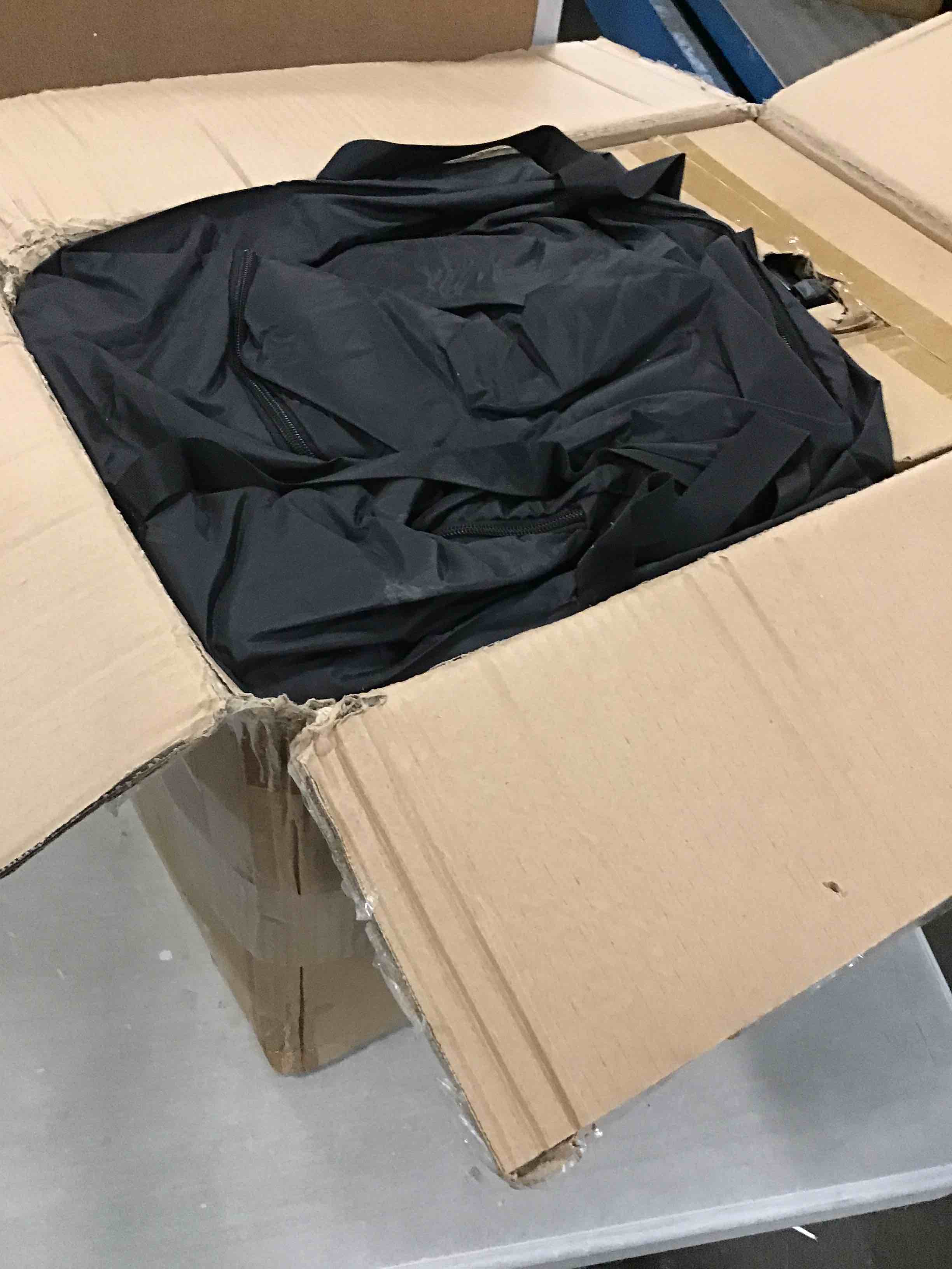 https://s3.amazonaws.com/lotting-images-prod/bidfta/TEA0423579_1728045756444.jpeg
