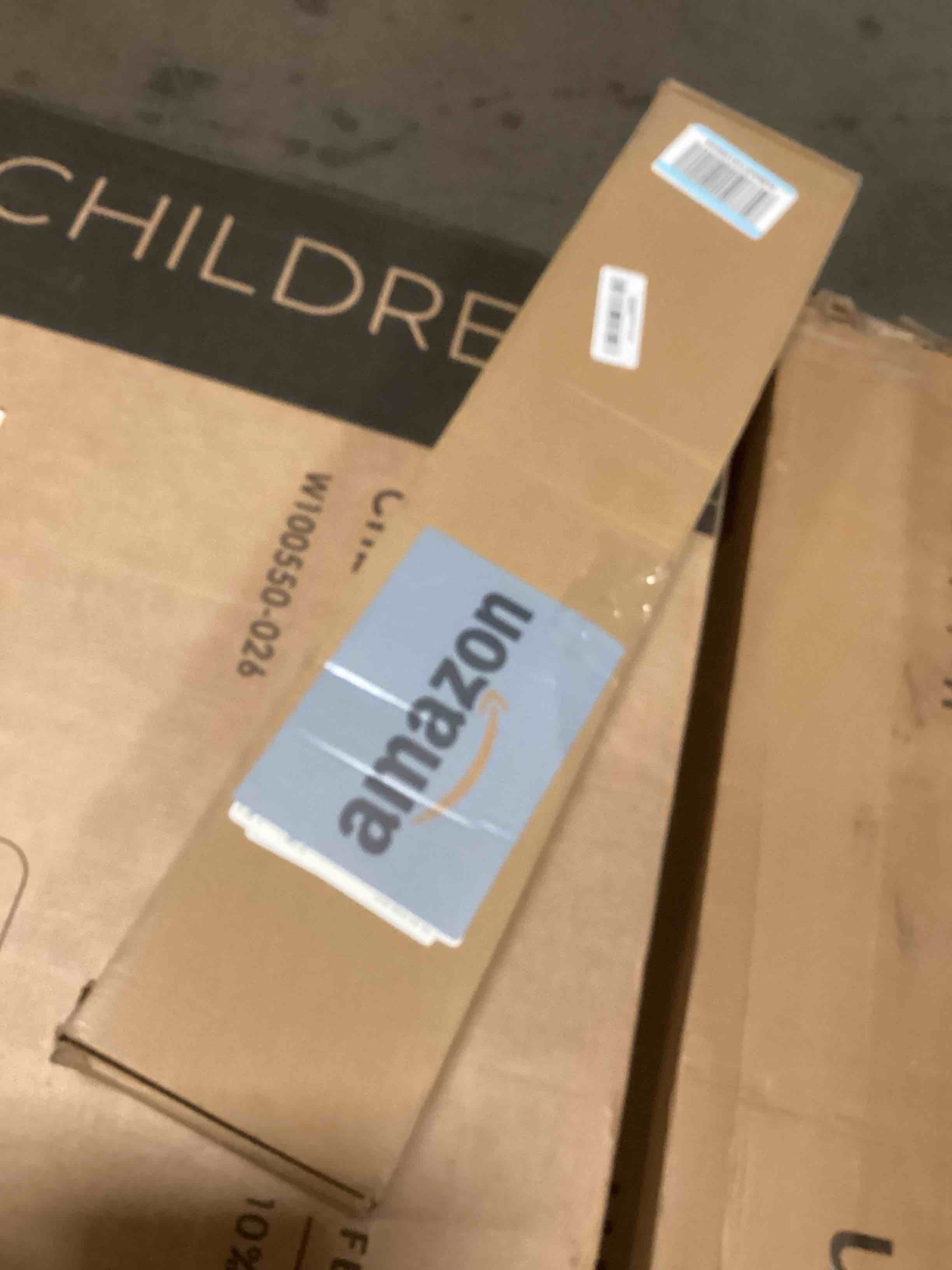 https://s3.amazonaws.com/lotting-images-prod/bidfta/TEA0424095_1730846313360.jpeg