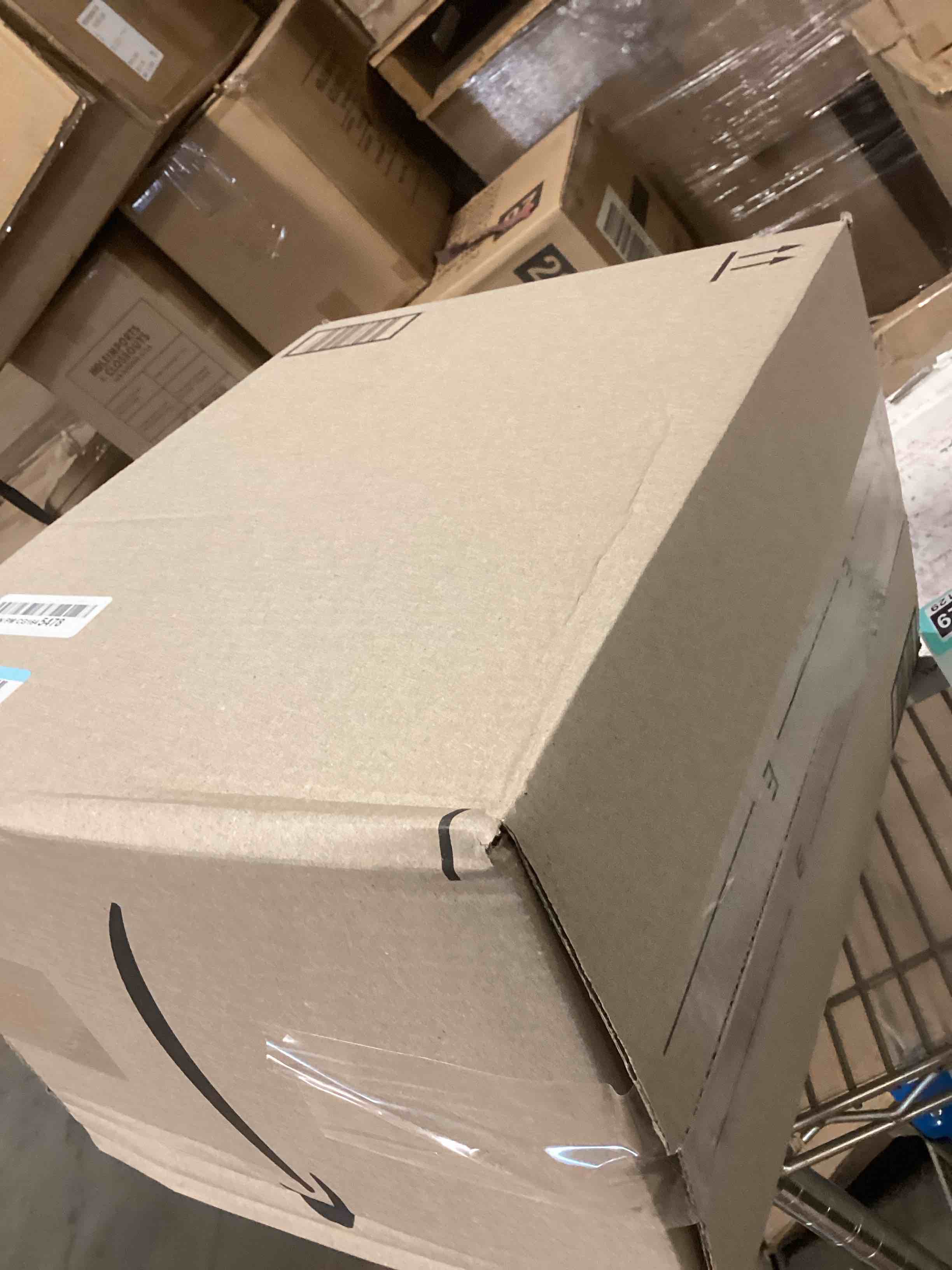 https://s3.amazonaws.com/lotting-images-prod/bidfta/TEA0424129_1730844626647.jpeg
