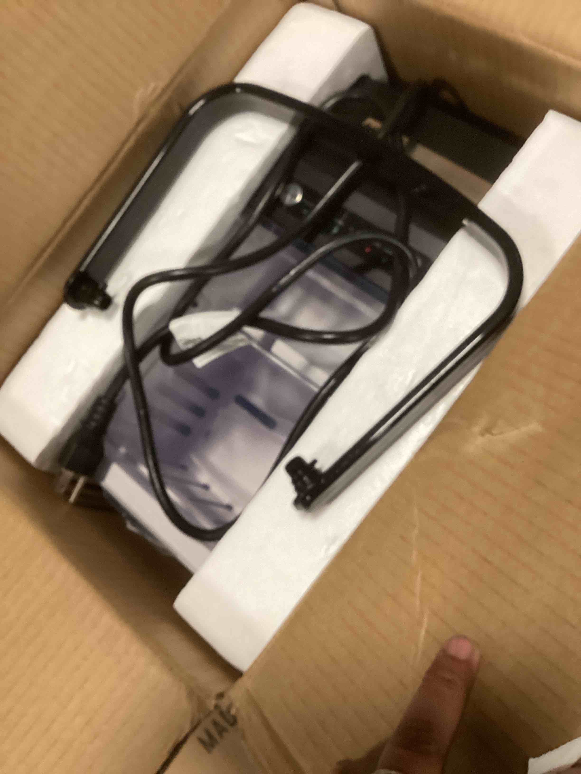 https://s3.amazonaws.com/lotting-images-prod/bidfta/TEA0424640_1730210905263.jpeg
