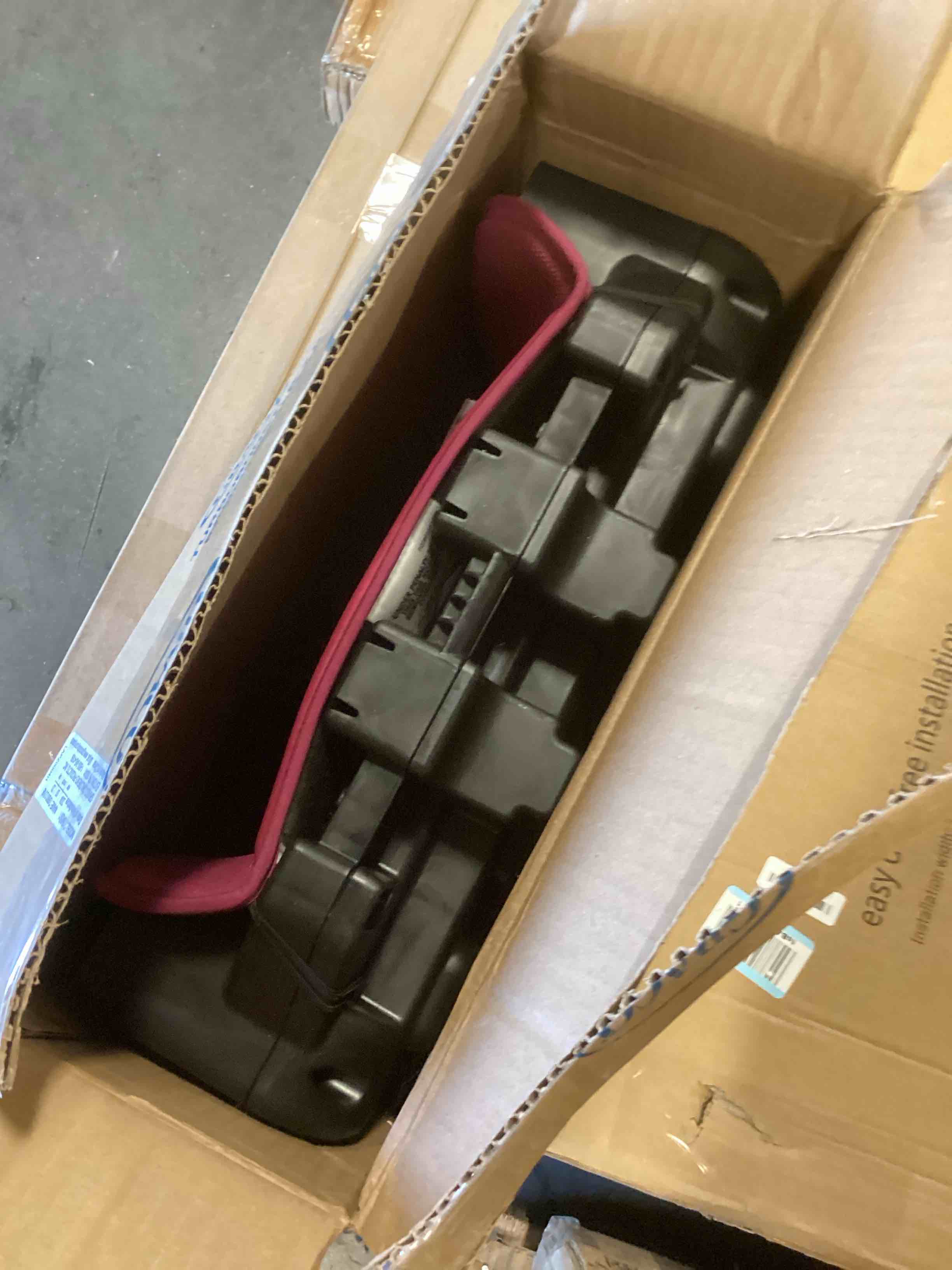 https://s3.amazonaws.com/lotting-images-prod/bidfta/TEA0424670_1730211834814.jpeg