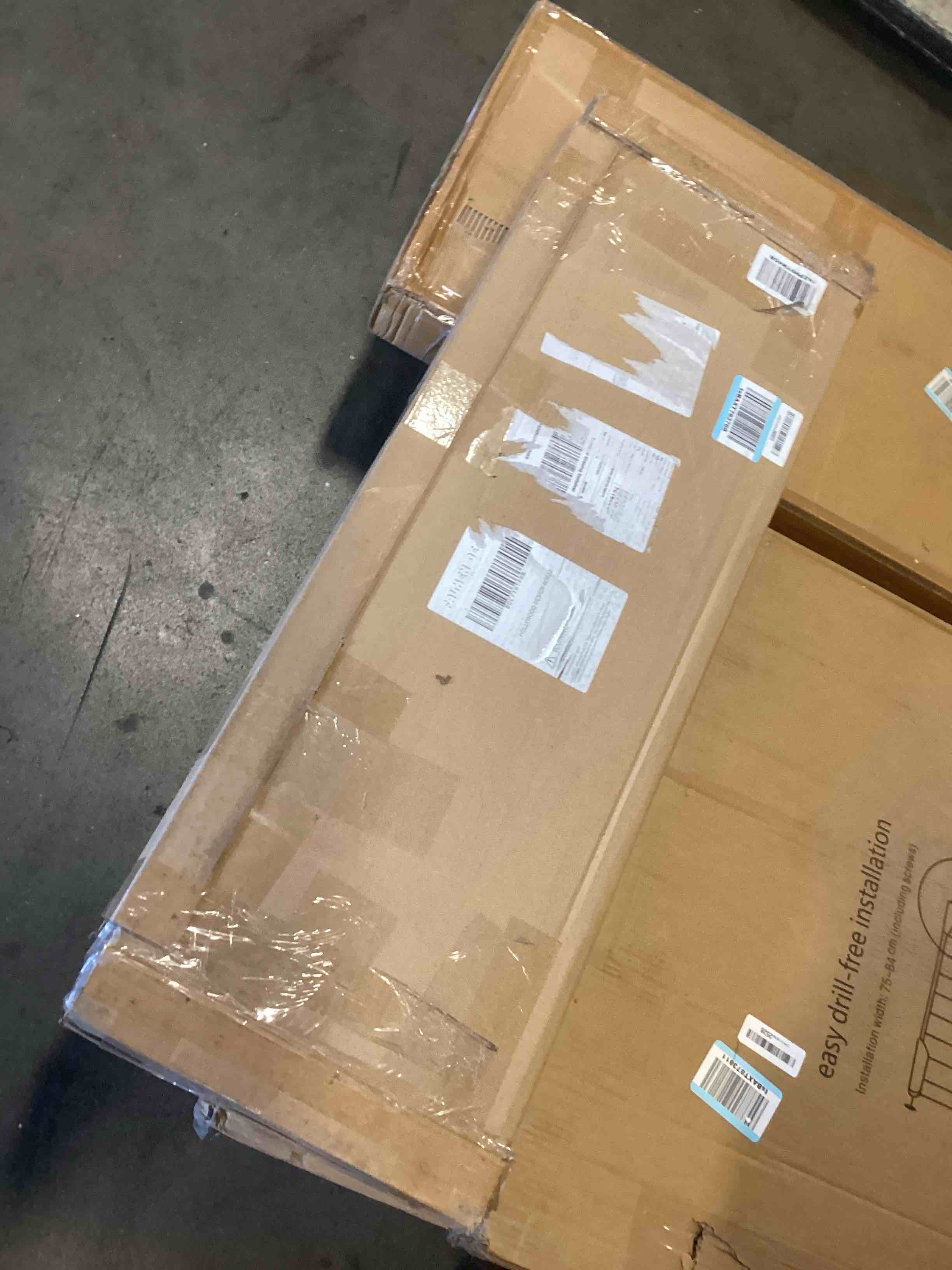 https://s3.amazonaws.com/lotting-images-prod/bidfta/TEA0424679_1730211874041.jpeg