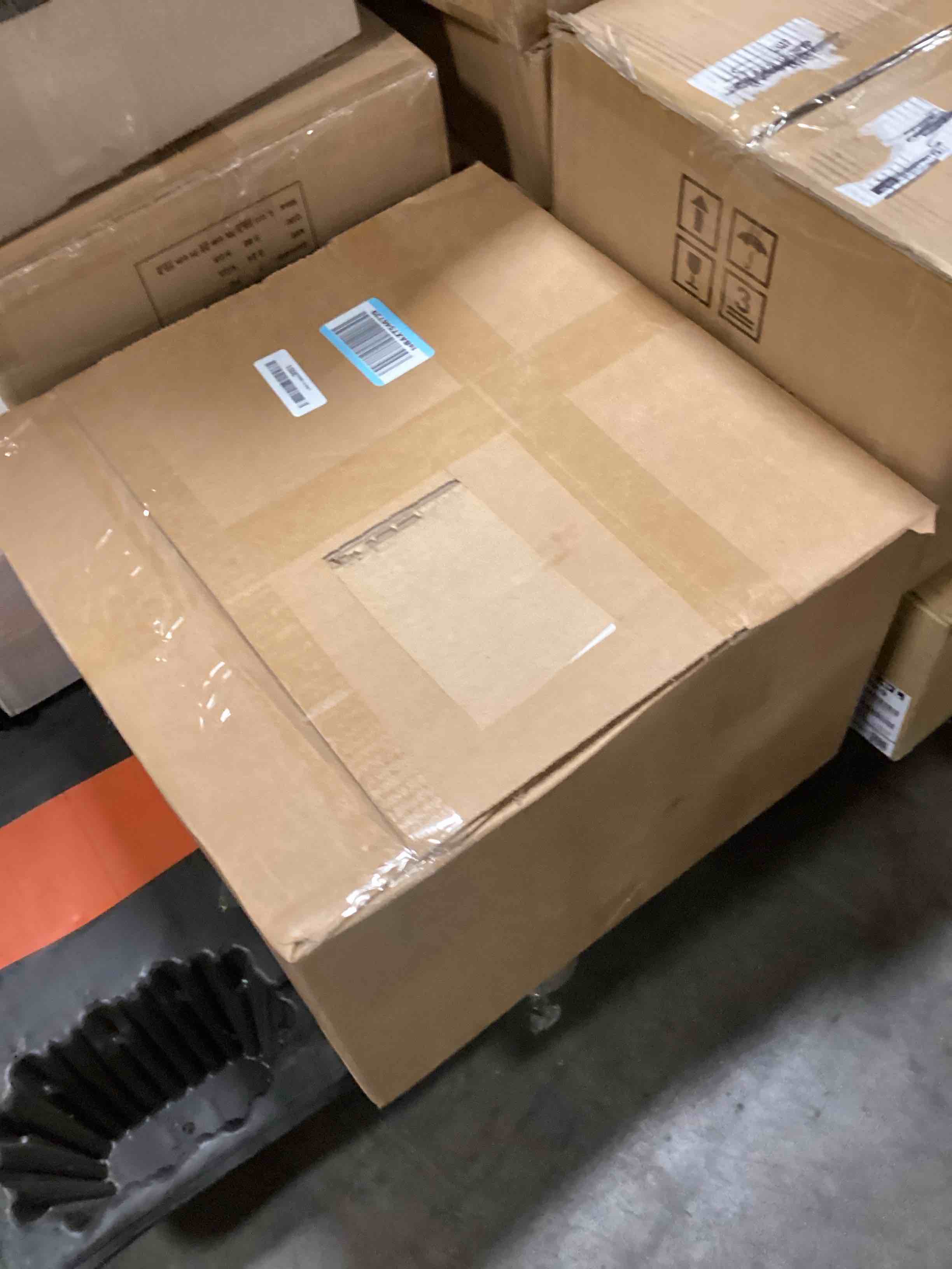 https://s3.amazonaws.com/lotting-images-prod/bidfta/TEA0425183_1729260979756.jpeg