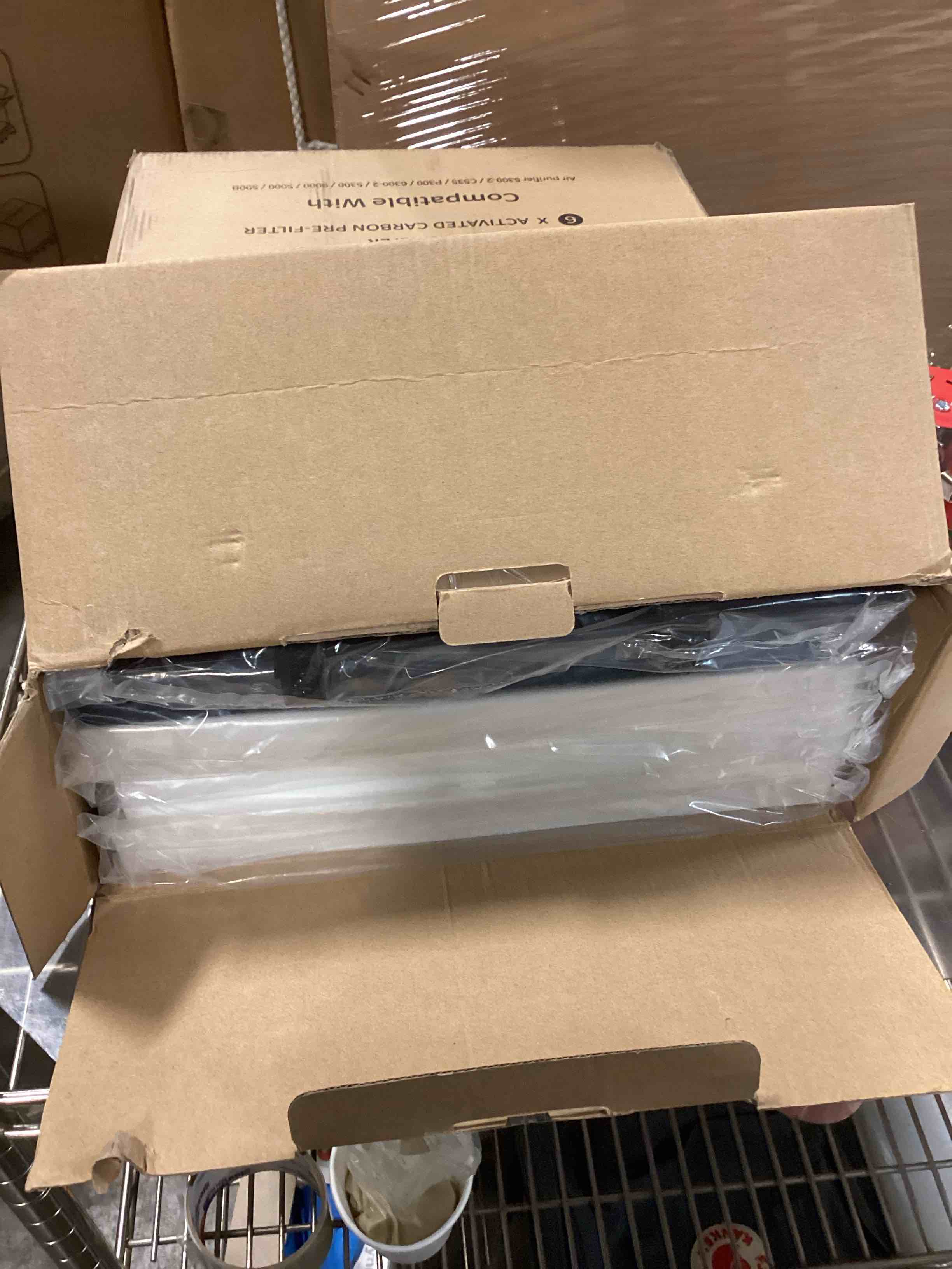 https://s3.amazonaws.com/lotting-images-prod/bidfta/TEA0425191_1729260359921.jpeg