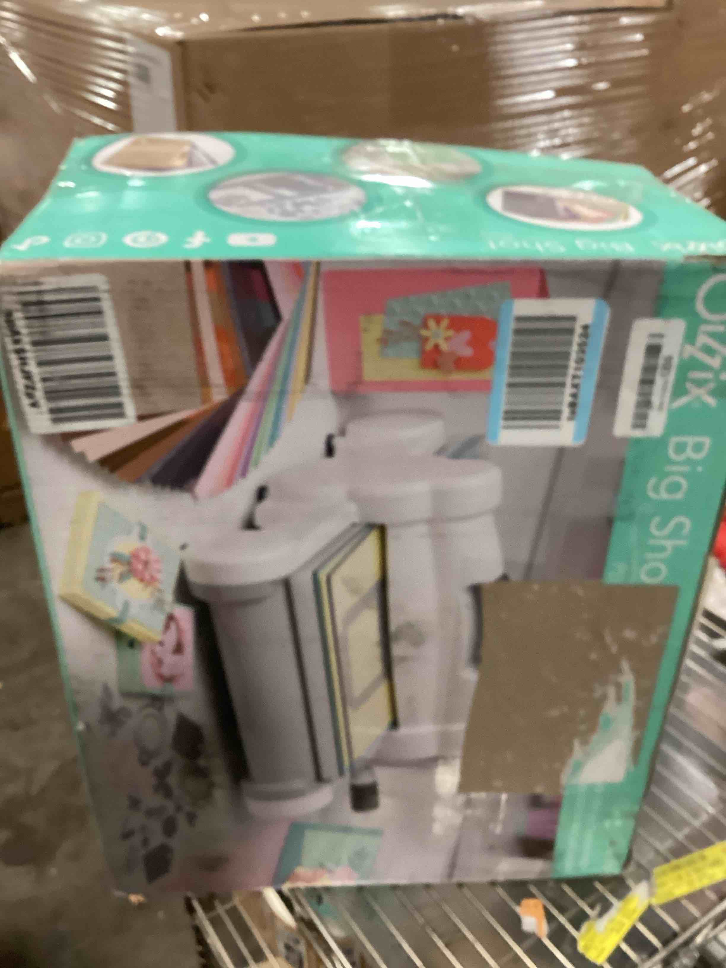 https://s3.amazonaws.com/lotting-images-prod/bidfta/TEA0425192_1729260313032.jpeg