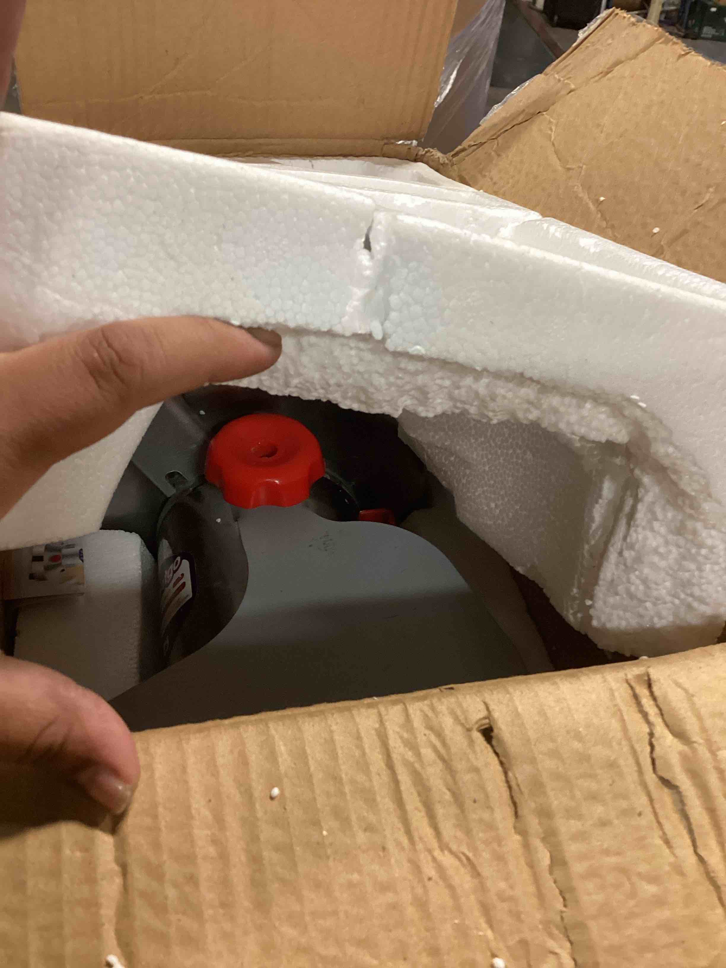https://s3.amazonaws.com/lotting-images-prod/bidfta/TEA0425195_1729259641576.jpeg