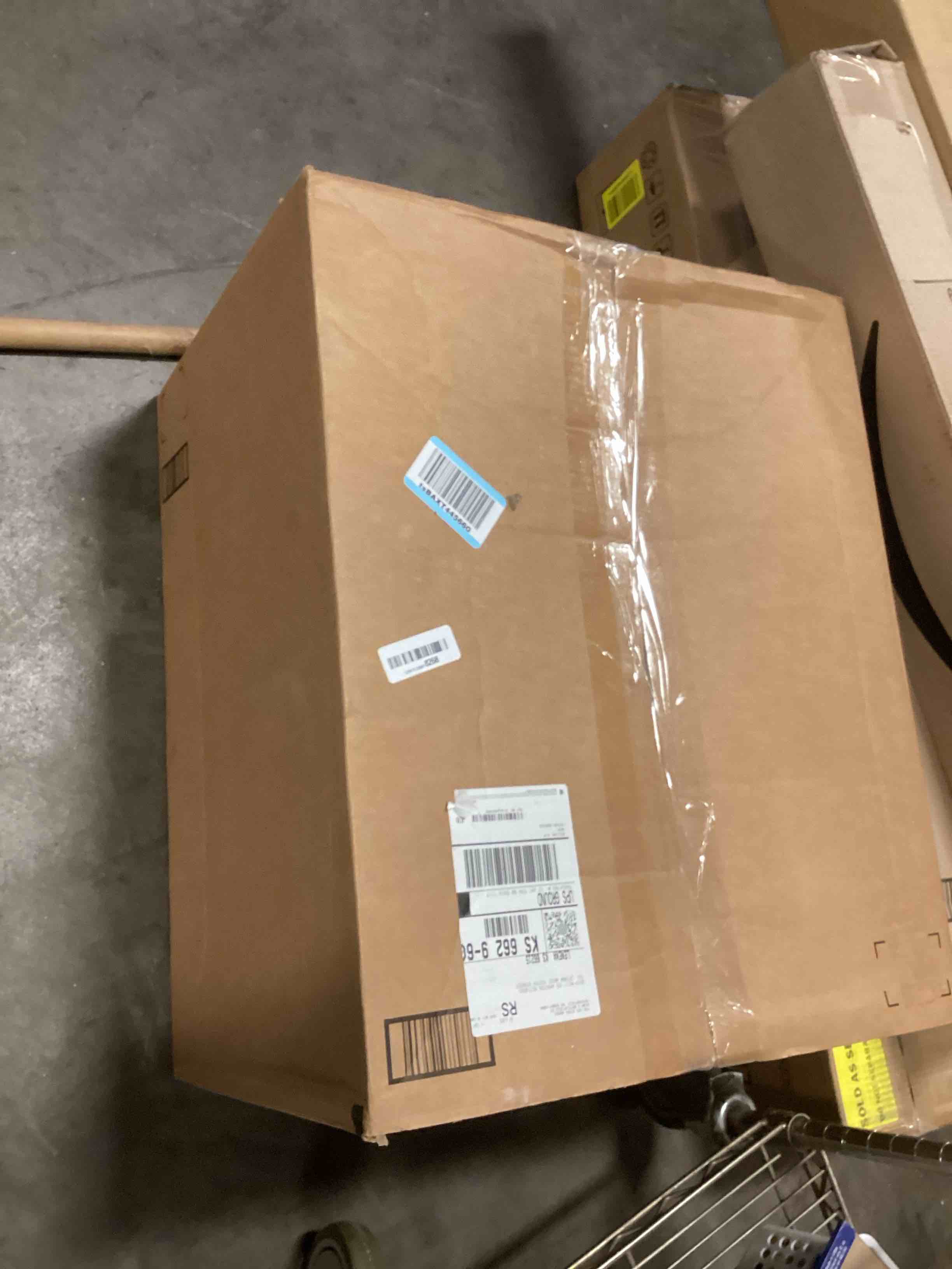 https://s3.amazonaws.com/lotting-images-prod/bidfta/TEA0425197_1729259436677.jpeg