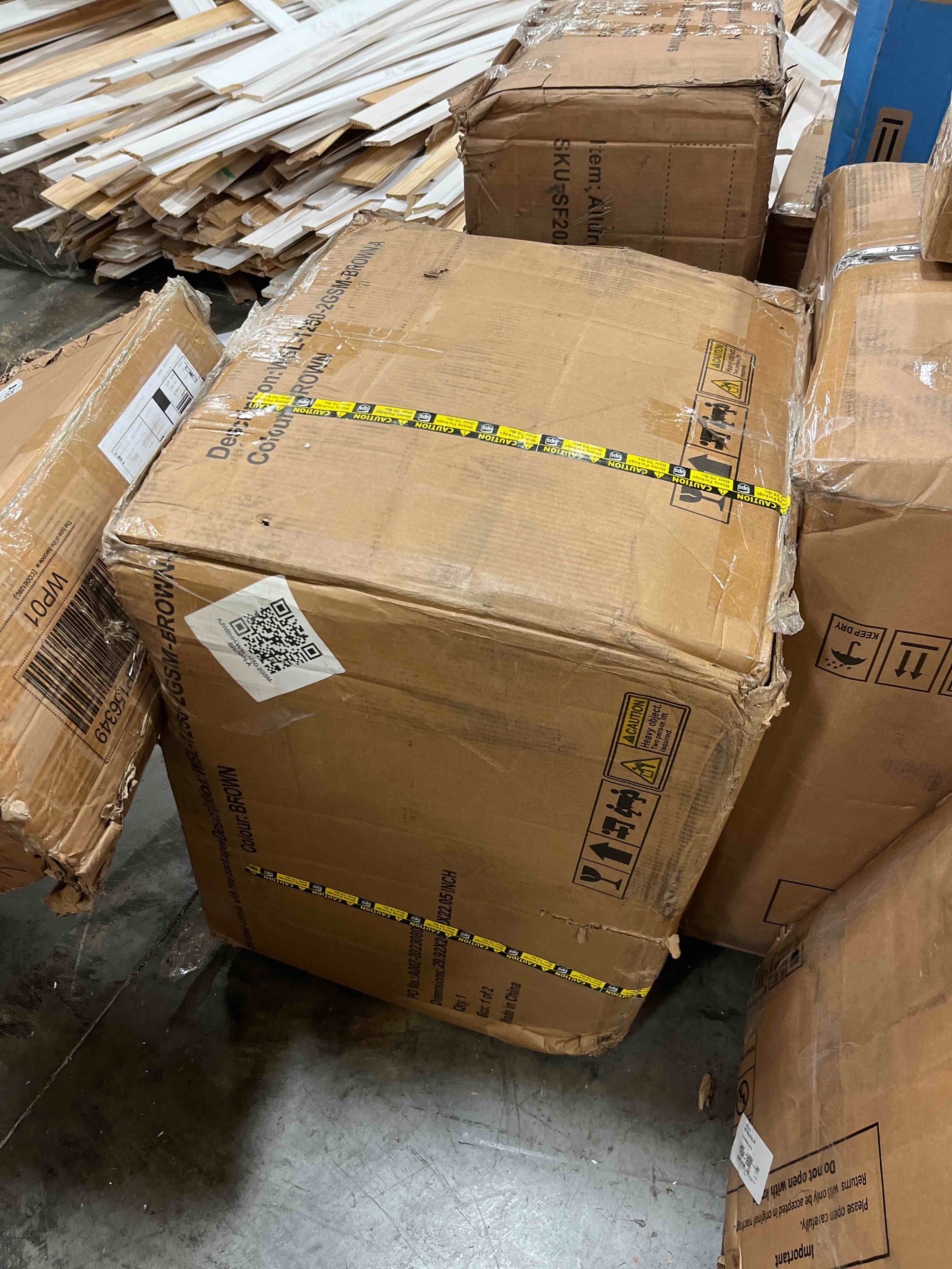 https://s3.amazonaws.com/lotting-images-prod/bidfta/TEA0425597_1728657571449.jpeg