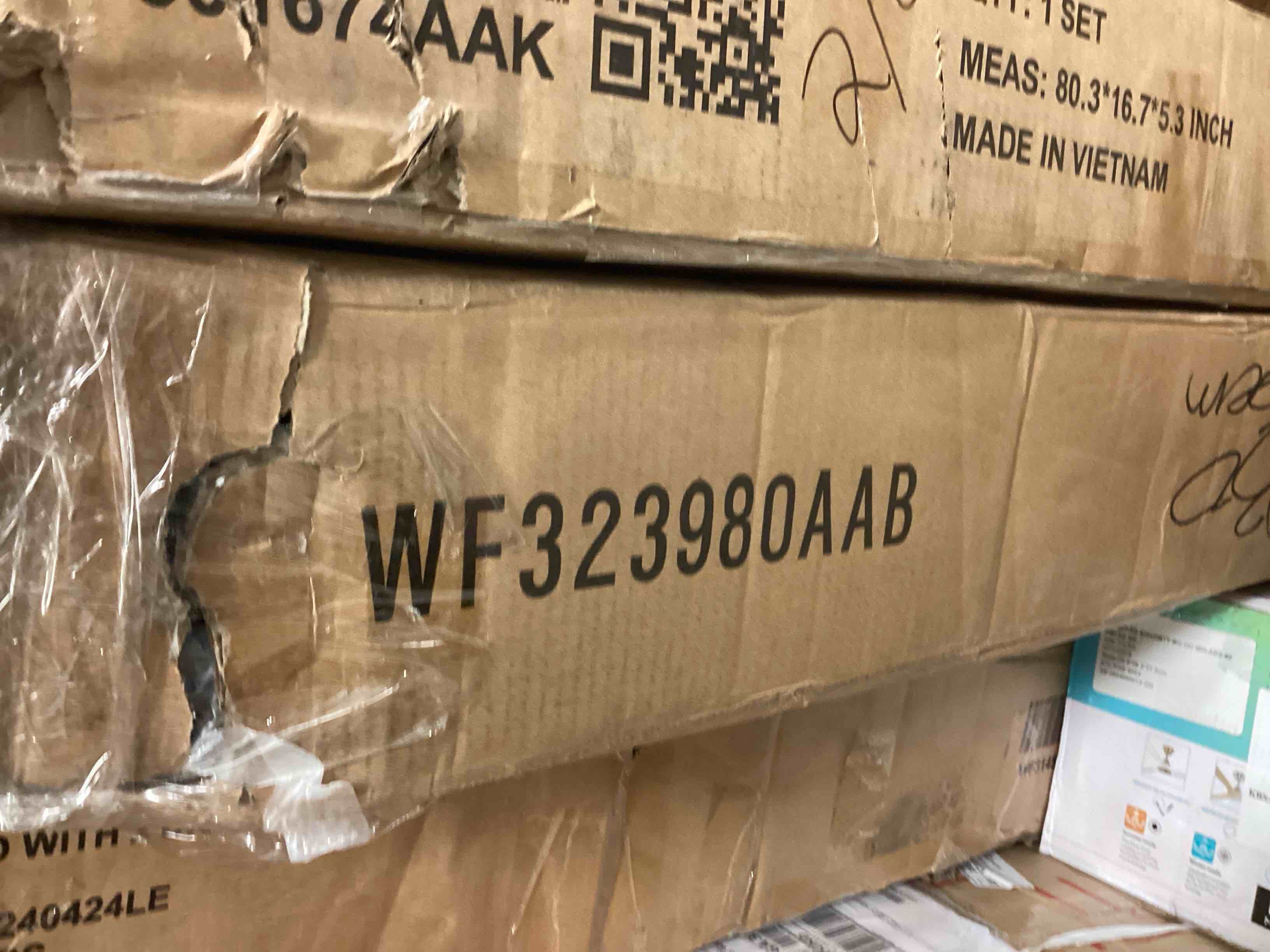 https://s3.amazonaws.com/lotting-images-prod/bidfta/TEA0425636_1728584860448.jpeg