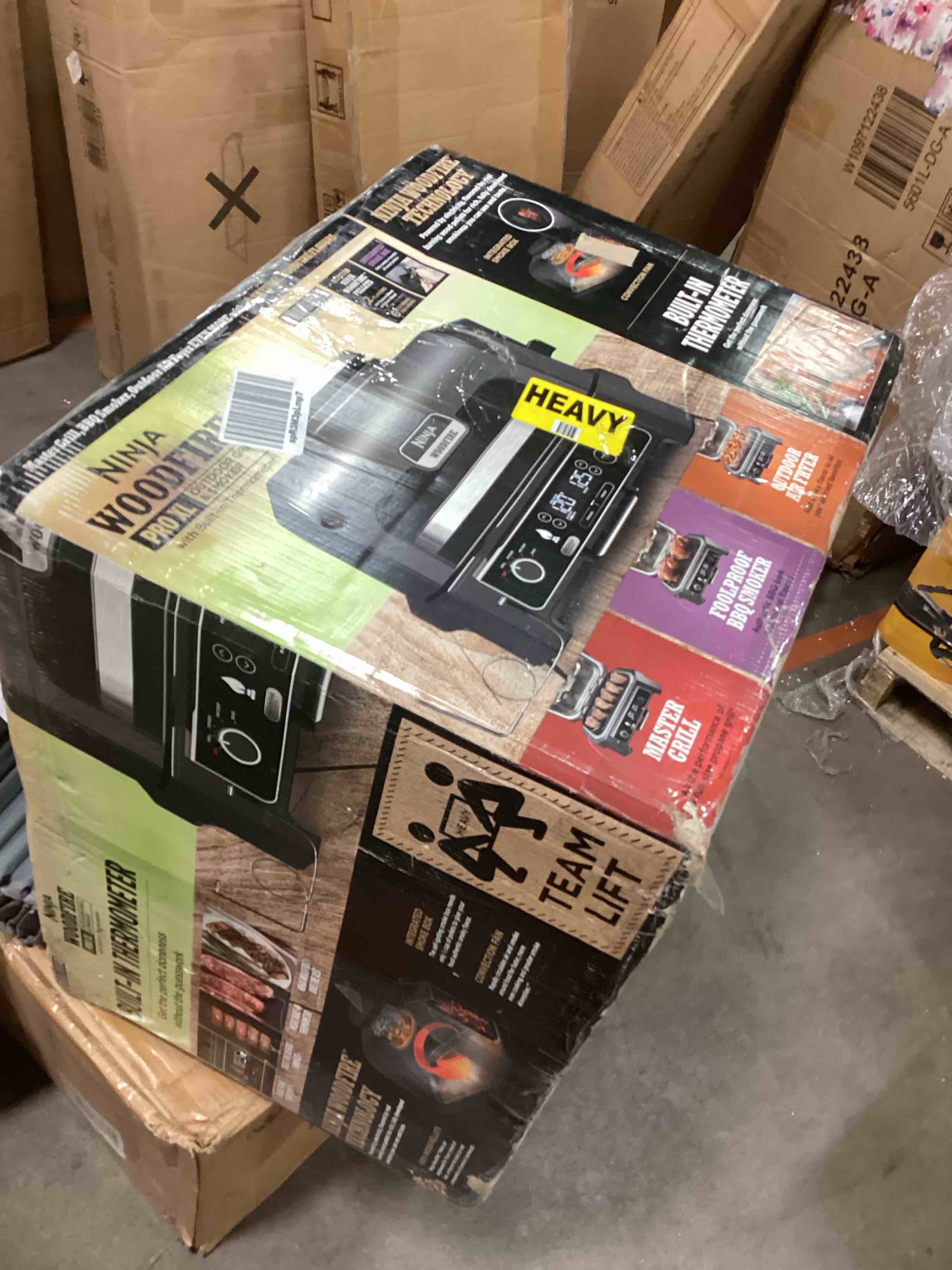 Ninja, Woodfire Pro Outdoor Grill and Smoker, Thermometer, BBQ Smoker