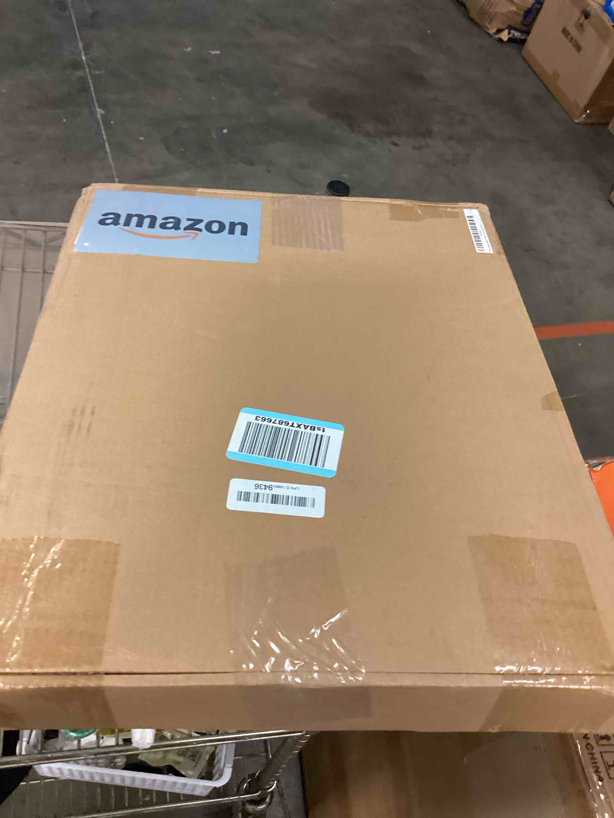 https://s3.amazonaws.com/lotting-images-prod/bidfta/TEA0425903_1728329270554.jpeg