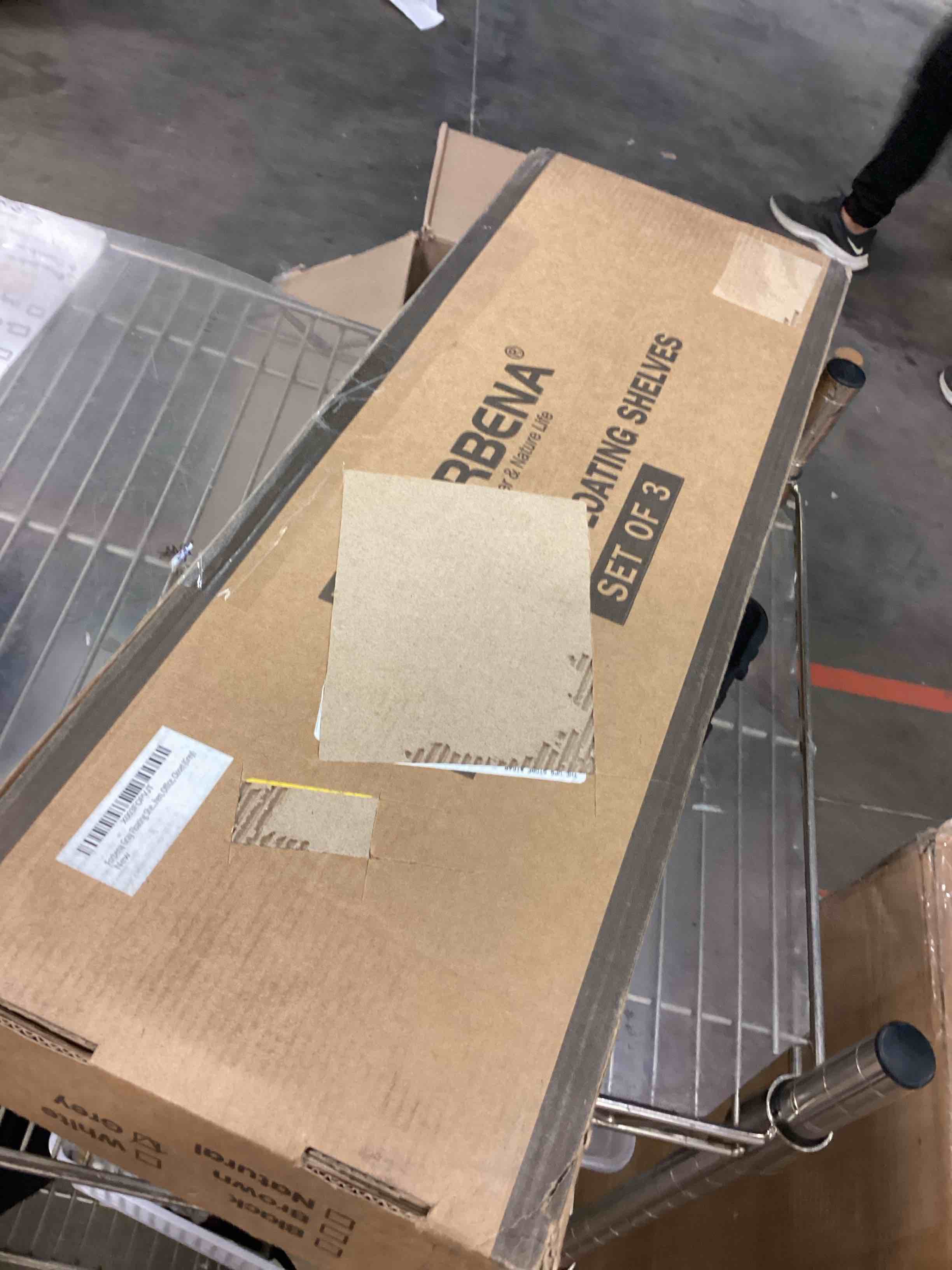 https://s3.amazonaws.com/lotting-images-prod/bidfta/TEA0425907_1728329113590.jpeg