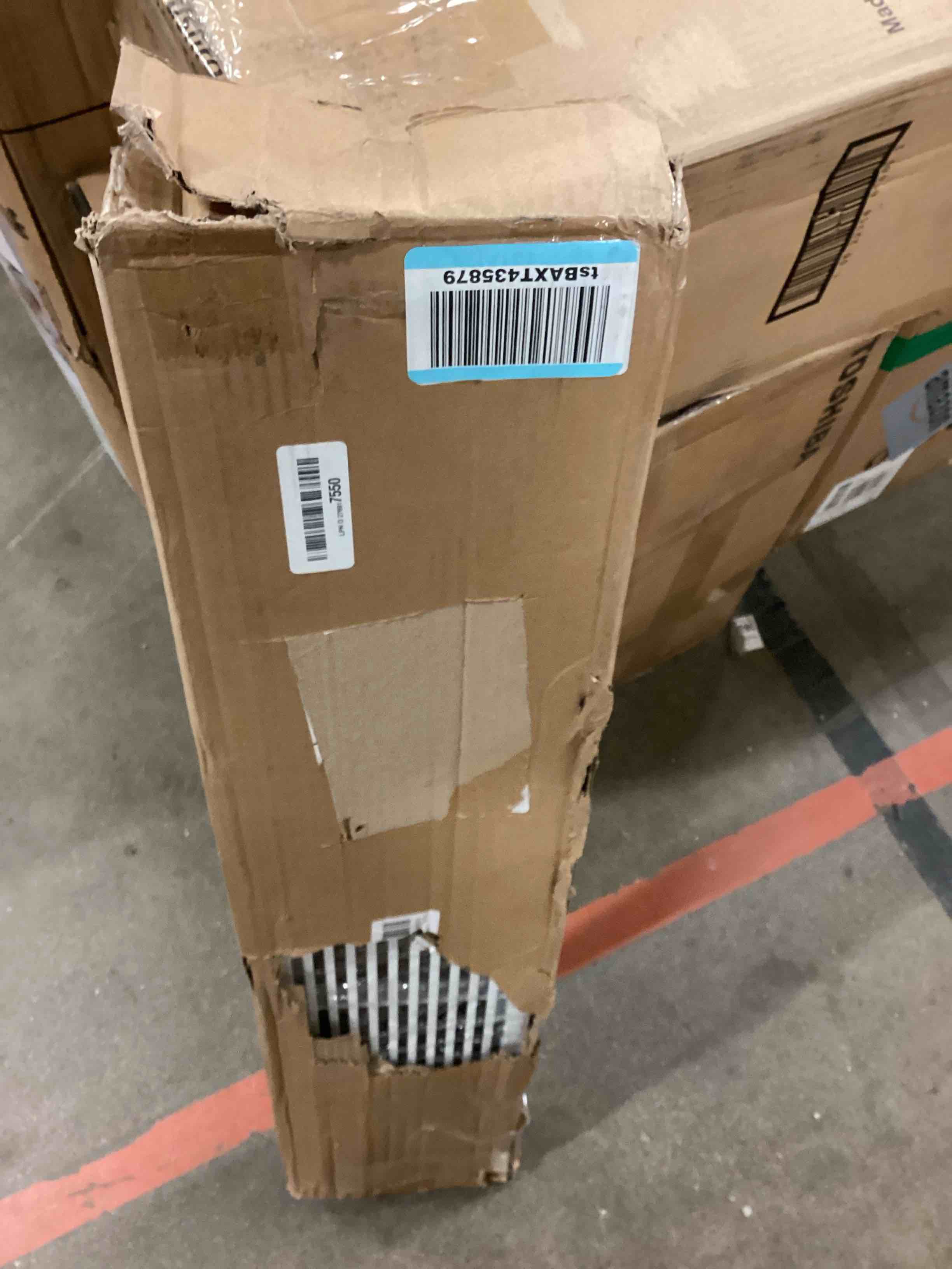 https://s3.amazonaws.com/lotting-images-prod/bidfta/TEA0426192_1743606267046.jpeg