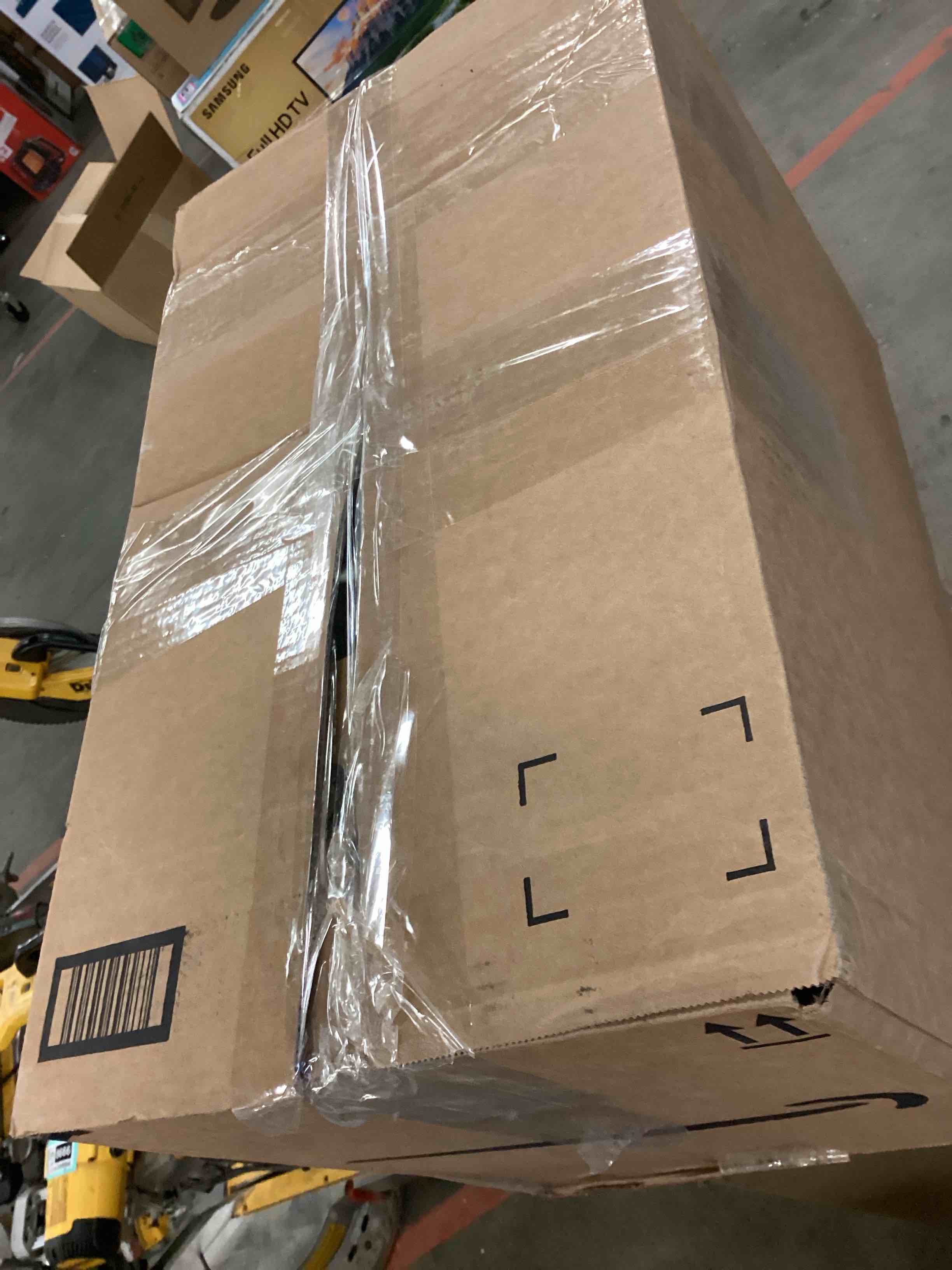 https://s3.amazonaws.com/lotting-images-prod/bidfta/TEA0426211_1743602479337.jpeg