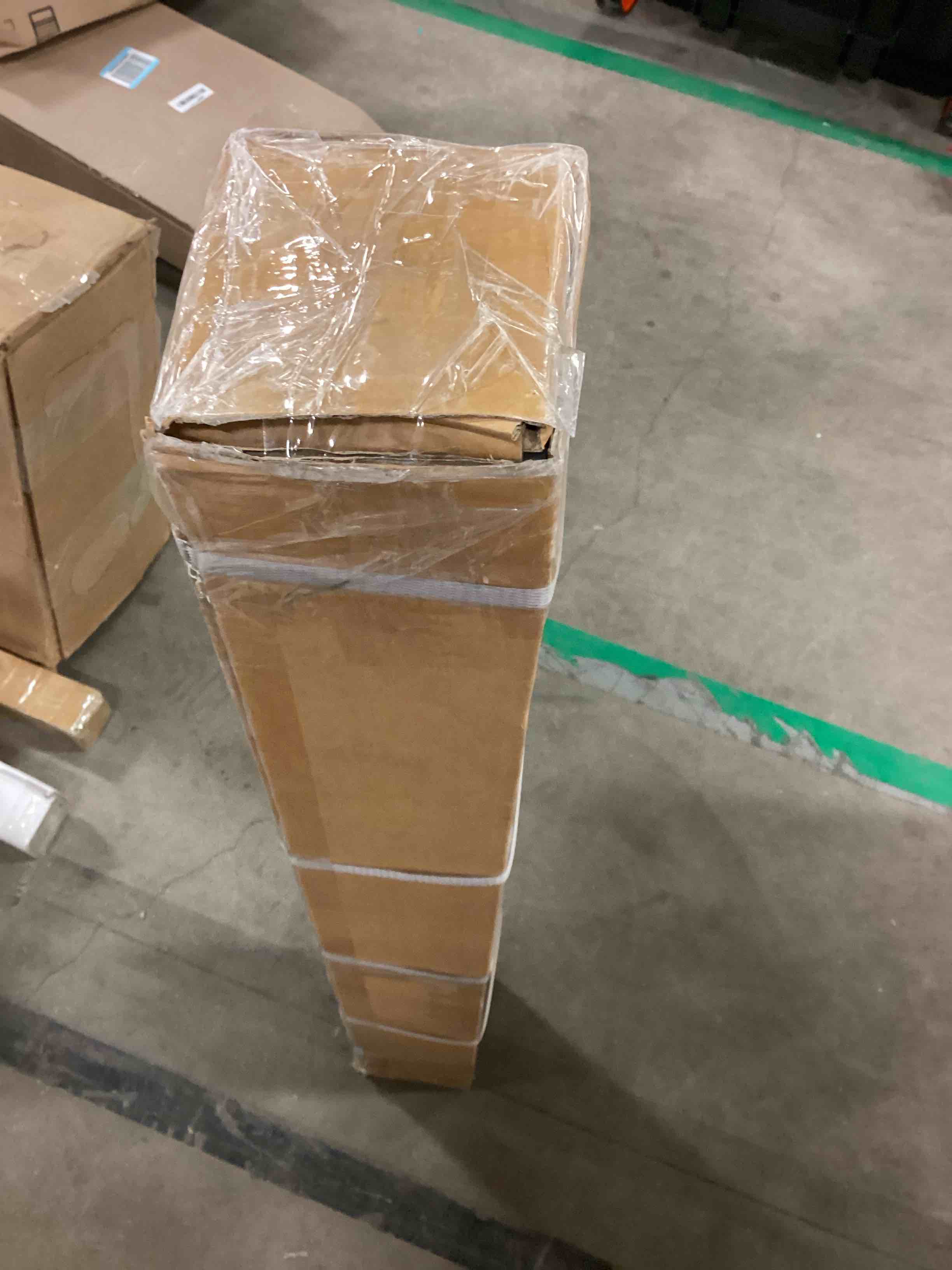 https://s3.amazonaws.com/lotting-images-prod/bidfta/TEA0426327_1743432926380.jpeg