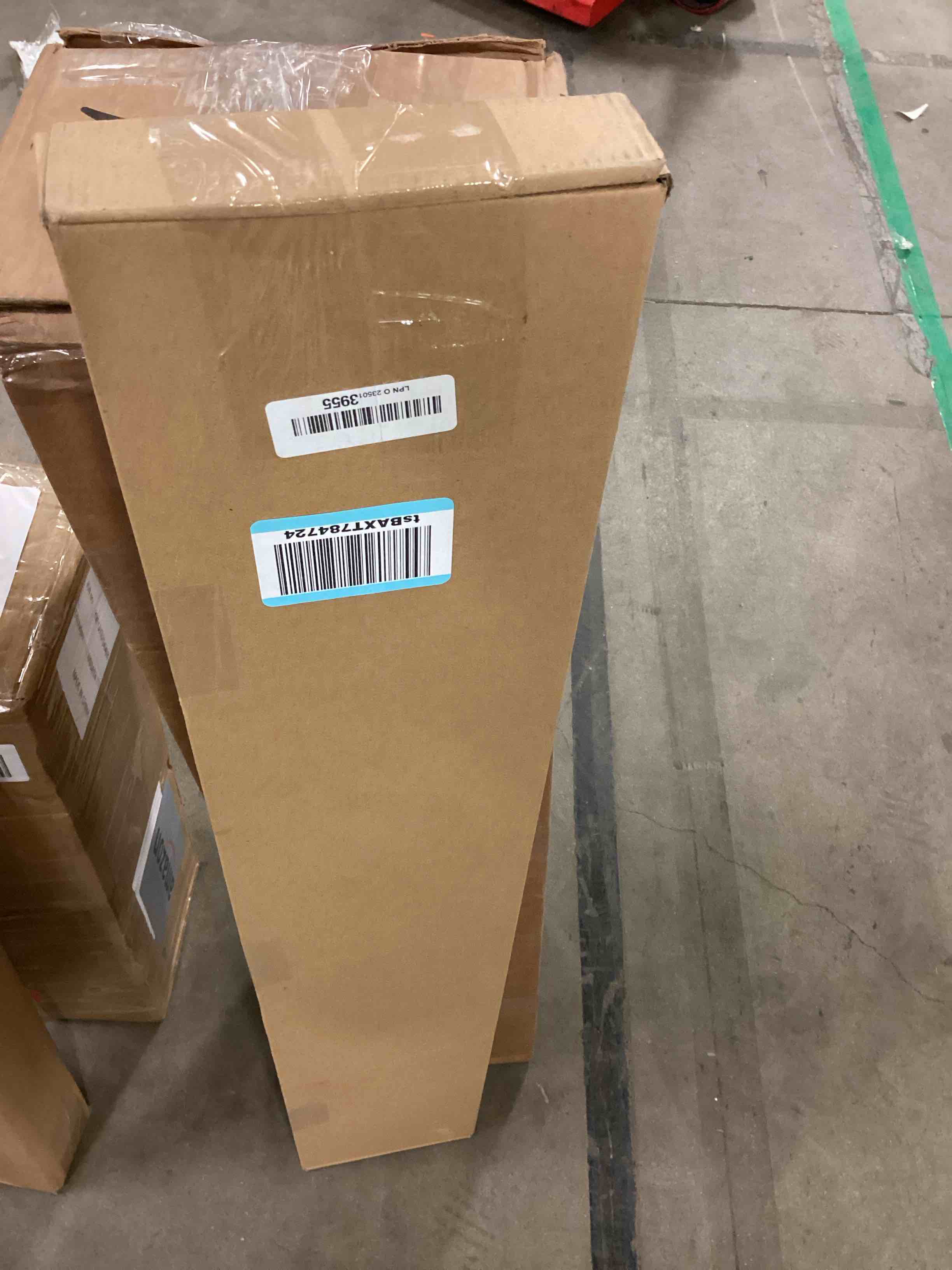 https://s3.amazonaws.com/lotting-images-prod/bidfta/TEA0426340_1743430421130.jpeg