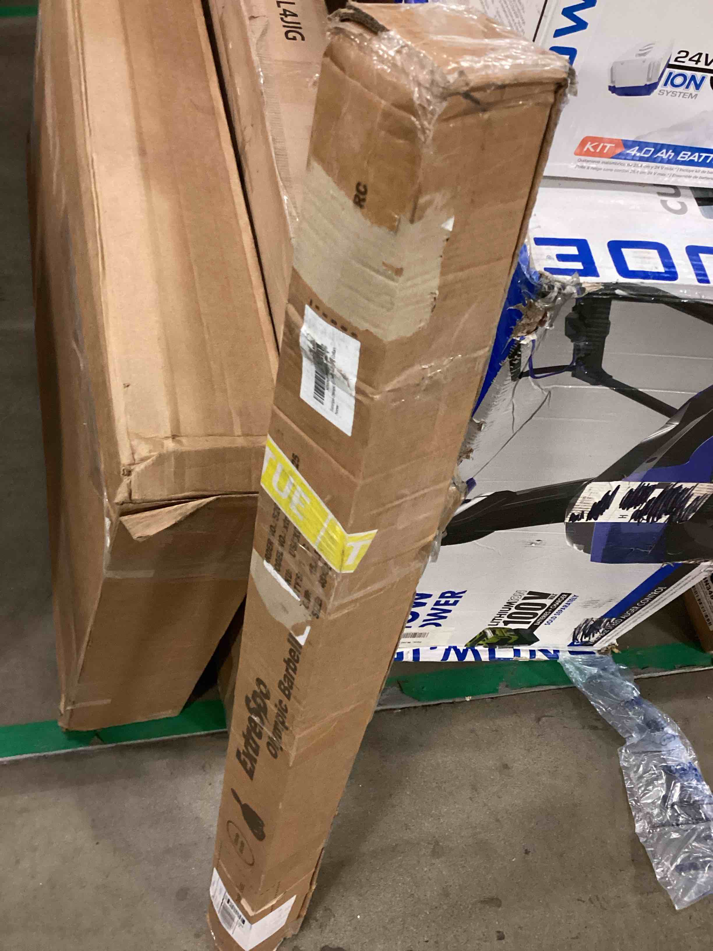 https://s3.amazonaws.com/lotting-images-prod/bidfta/TEA0426342_1743430057436.jpeg
