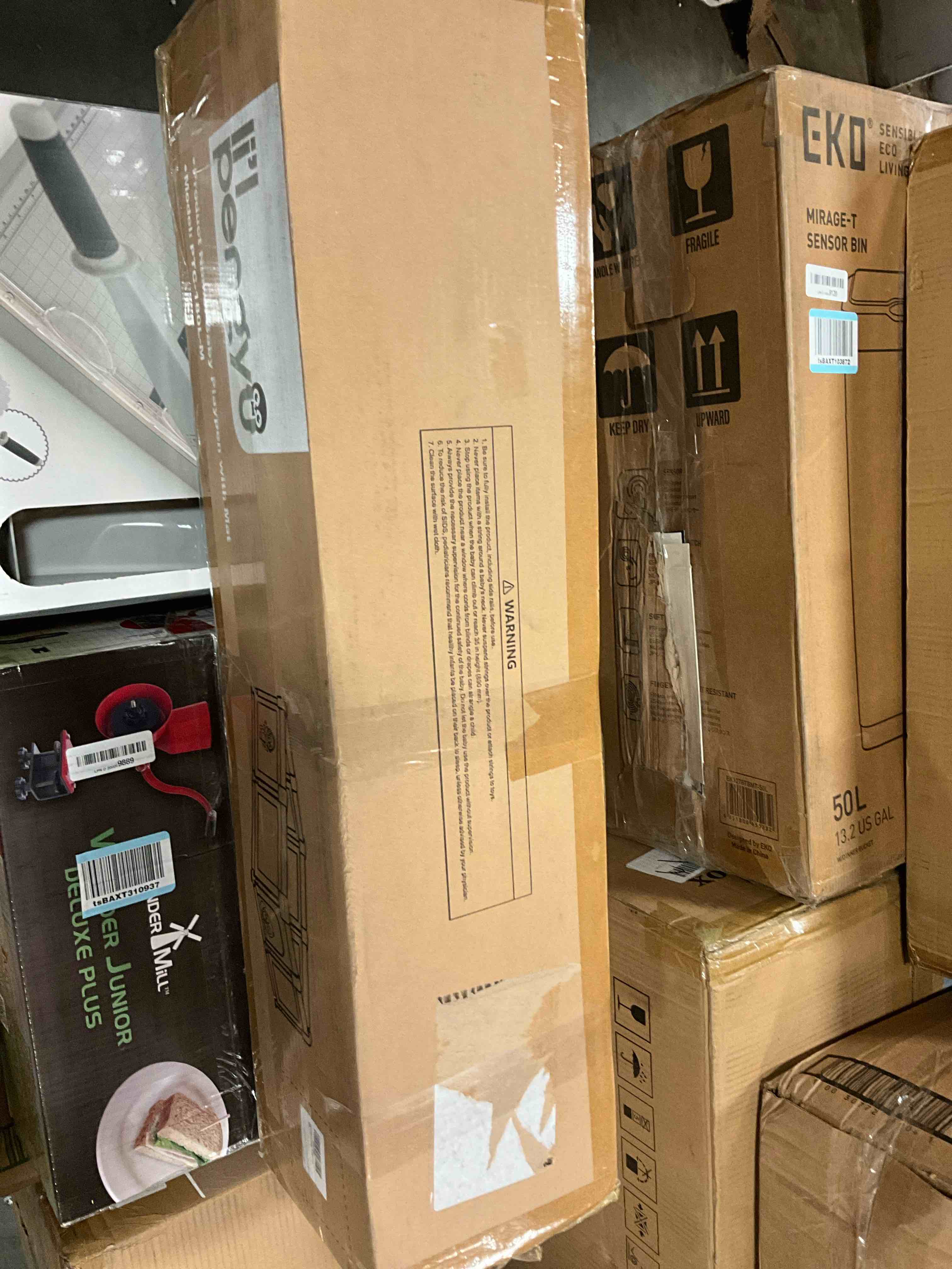 https://s3.amazonaws.com/lotting-images-prod/bidfta/TEA0426879_1730904746424.jpeg