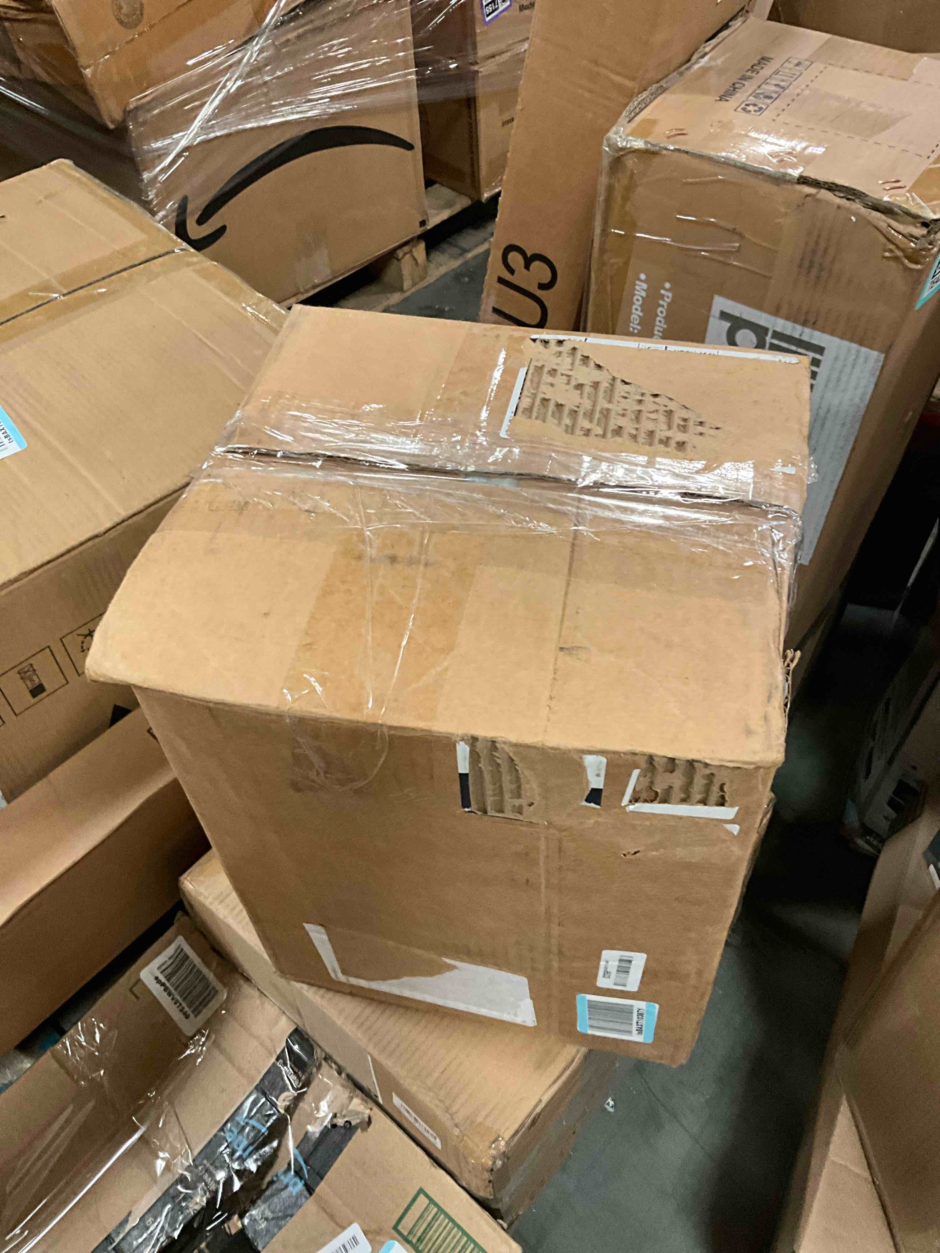 https://s3.amazonaws.com/lotting-images-prod/bidfta/TEA0426885_1730905320791.jpeg