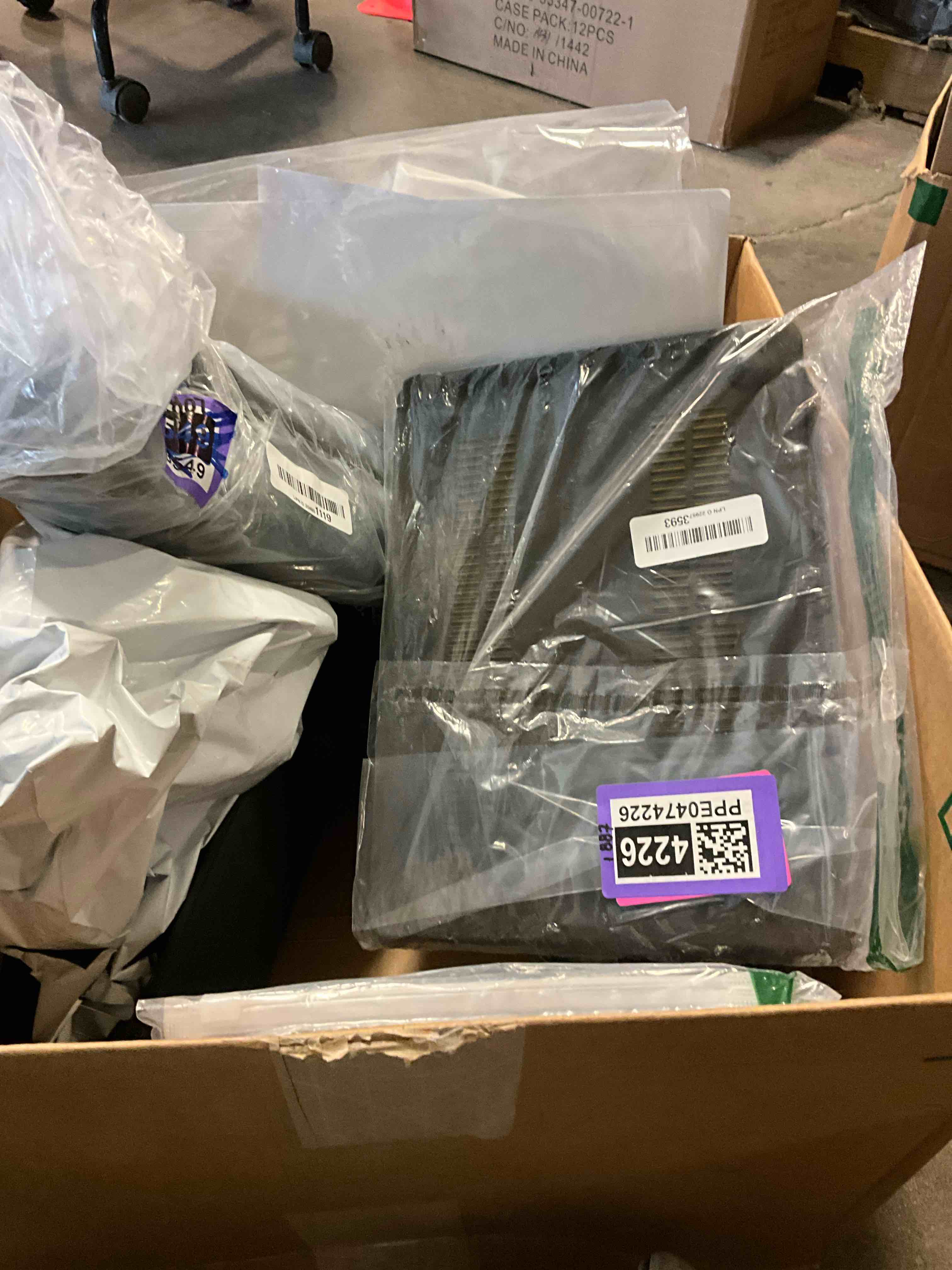 miscellaneous box of items 