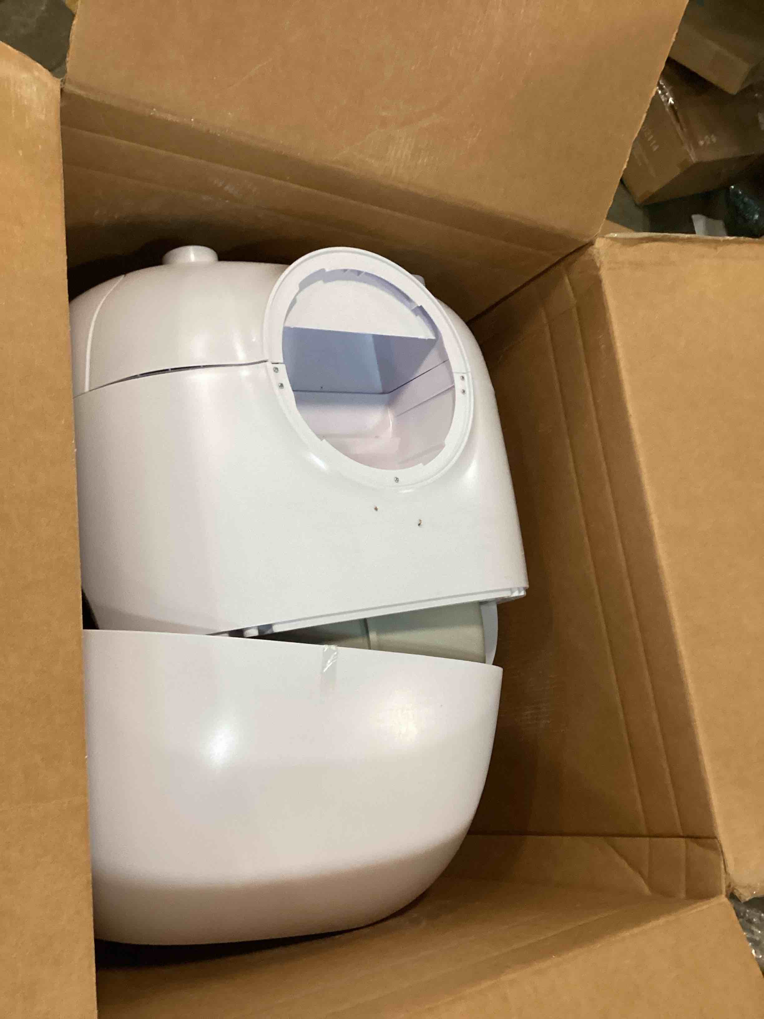 https://s3.amazonaws.com/lotting-images-prod/bidfta/TEA0432818_1729871614228.jpeg