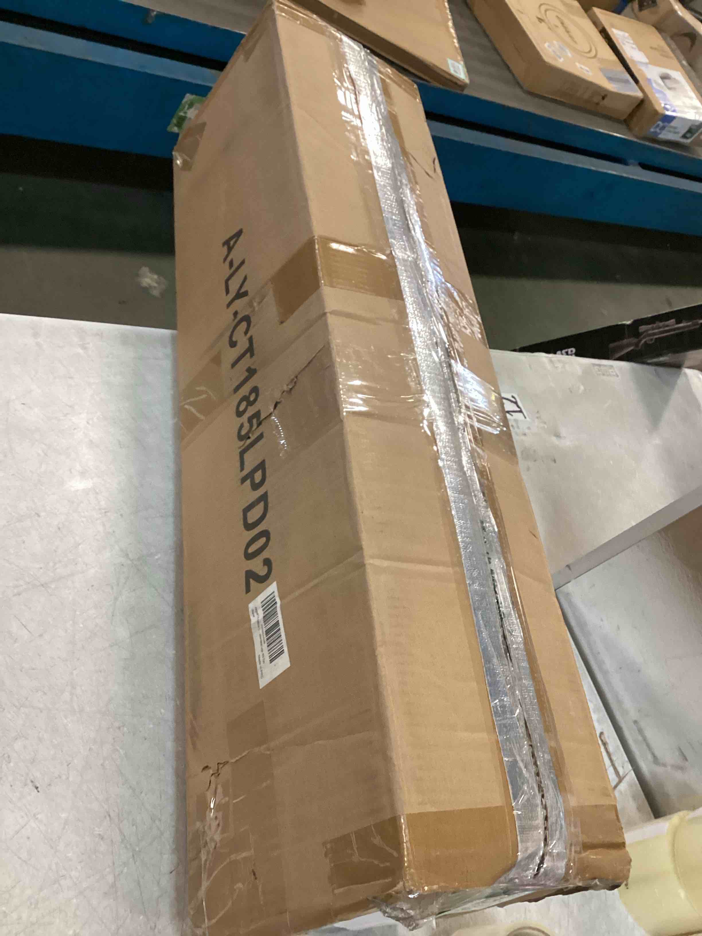 https://s3.amazonaws.com/lotting-images-prod/bidfta/TEA0433097_1729777549020.jpeg