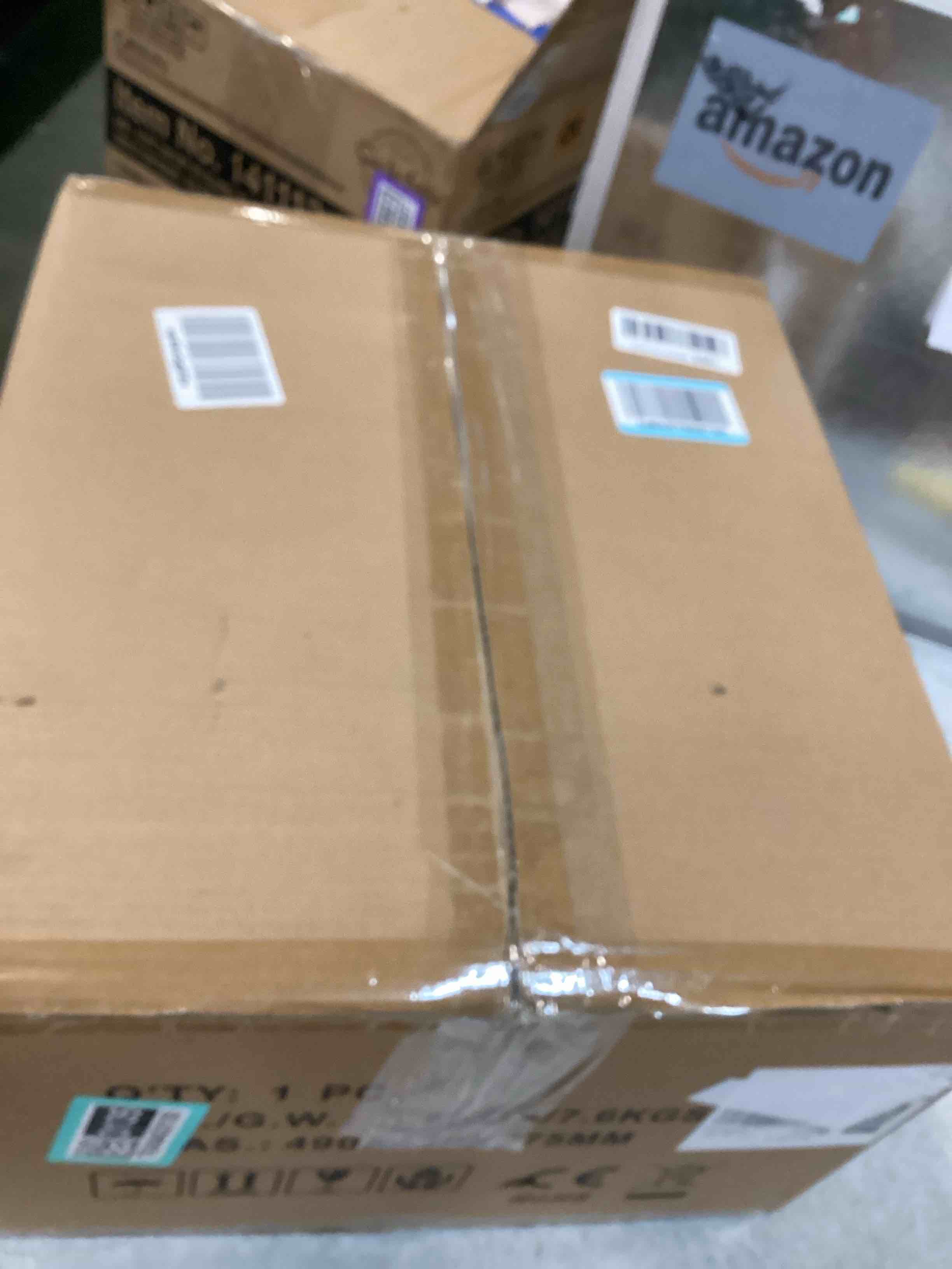 https://s3.amazonaws.com/lotting-images-prod/bidfta/TEA0433135_1729773632921.jpeg