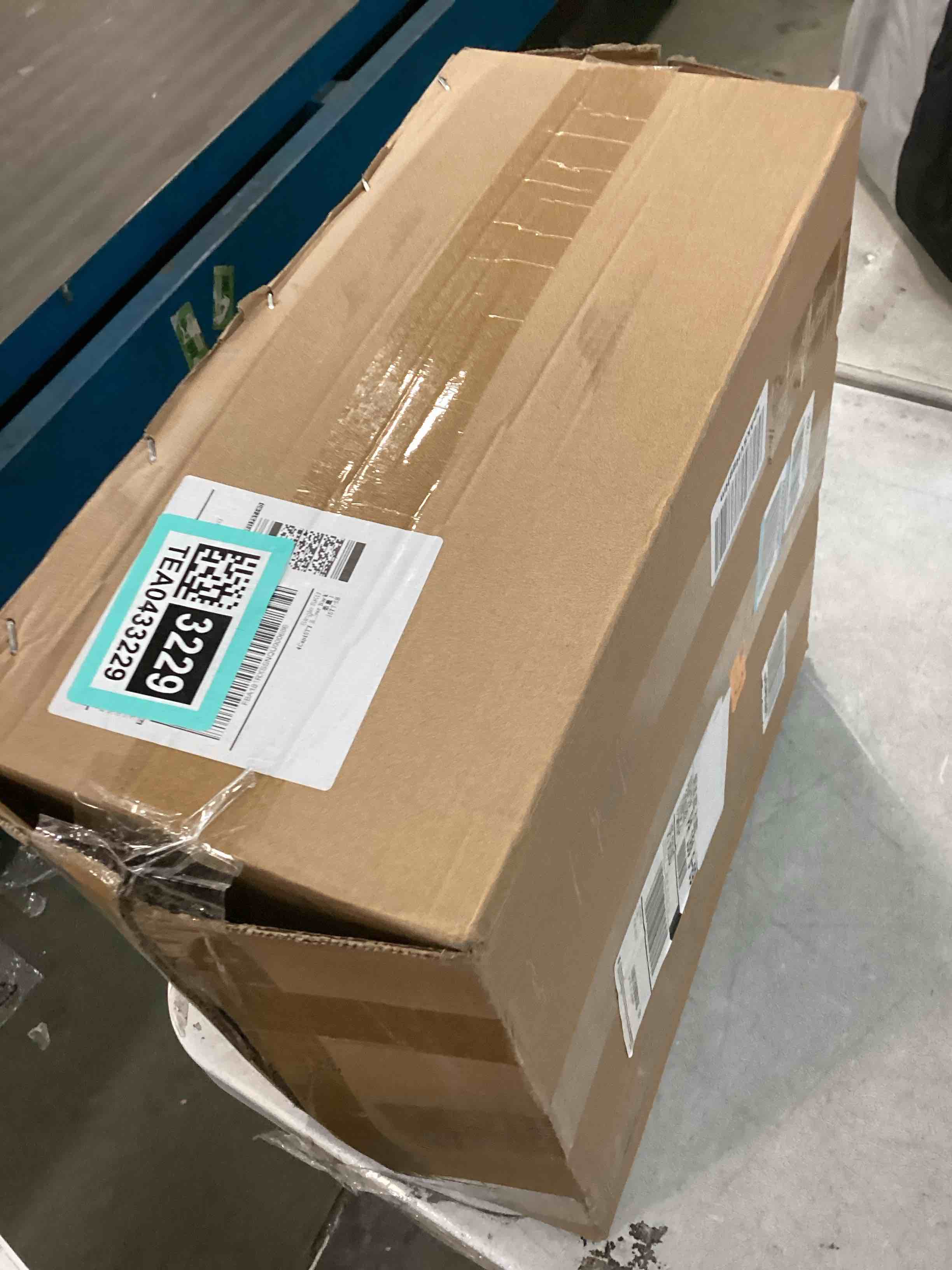 https://s3.amazonaws.com/lotting-images-prod/bidfta/TEA0433229_1729711665214.jpeg