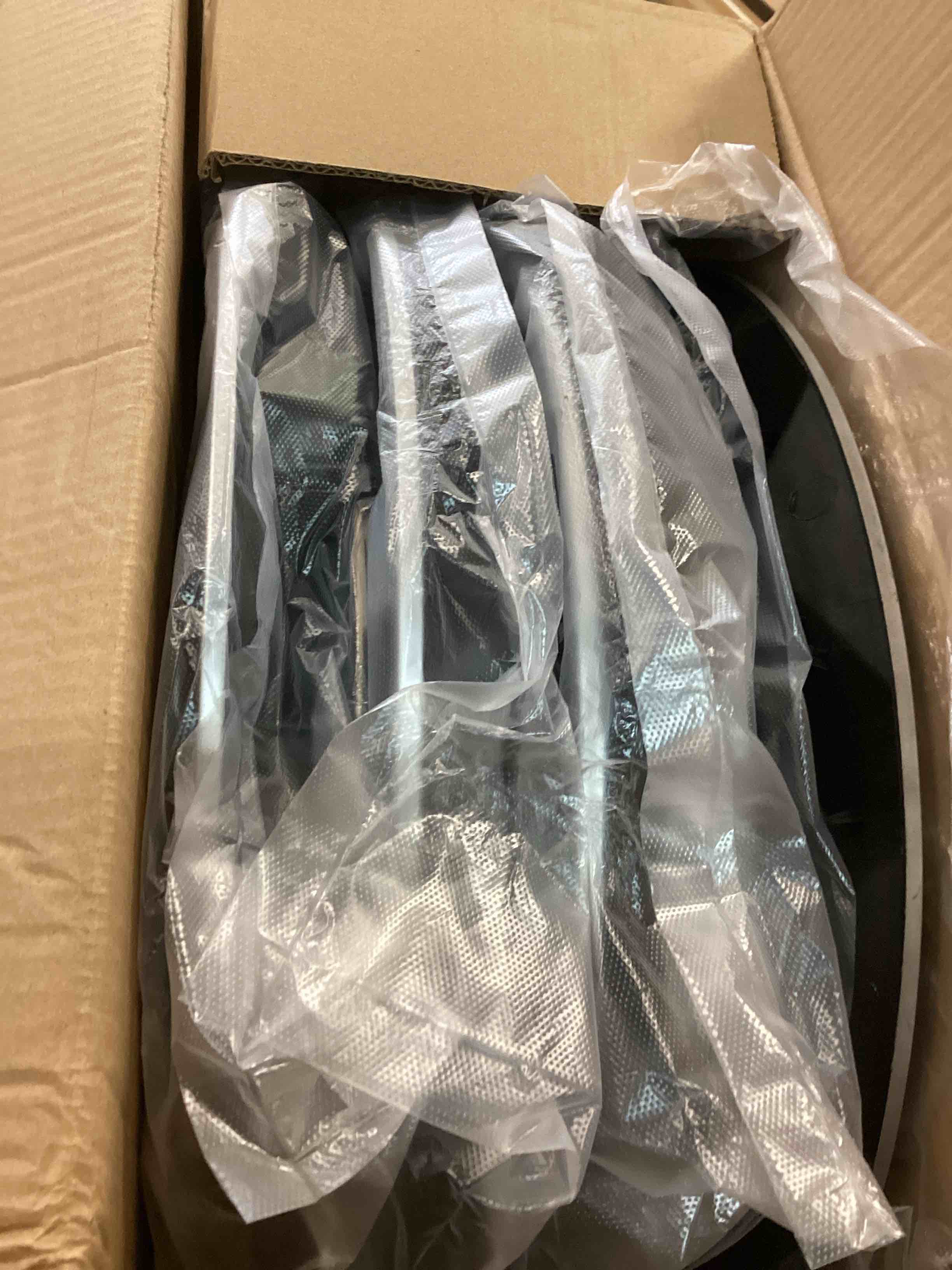 https://s3.amazonaws.com/lotting-images-prod/bidfta/TEA0433229_1729711691641.jpeg